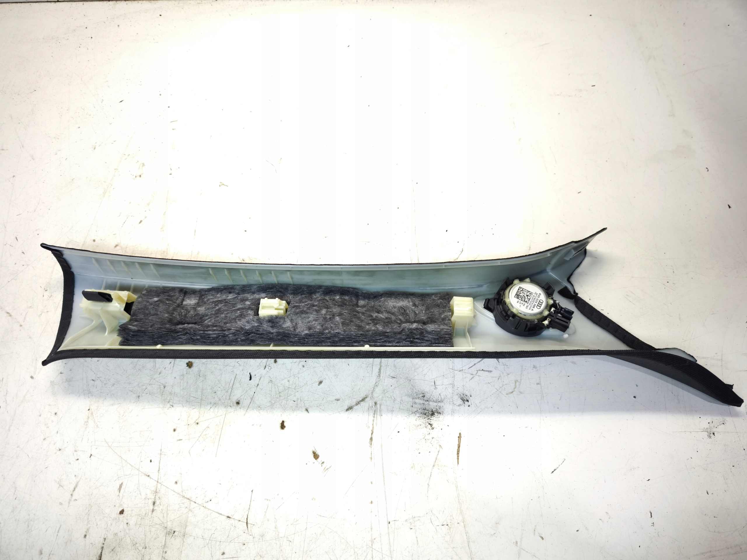 cover SLUPKA A left S LINE AUDI A3 8V 8V0867233