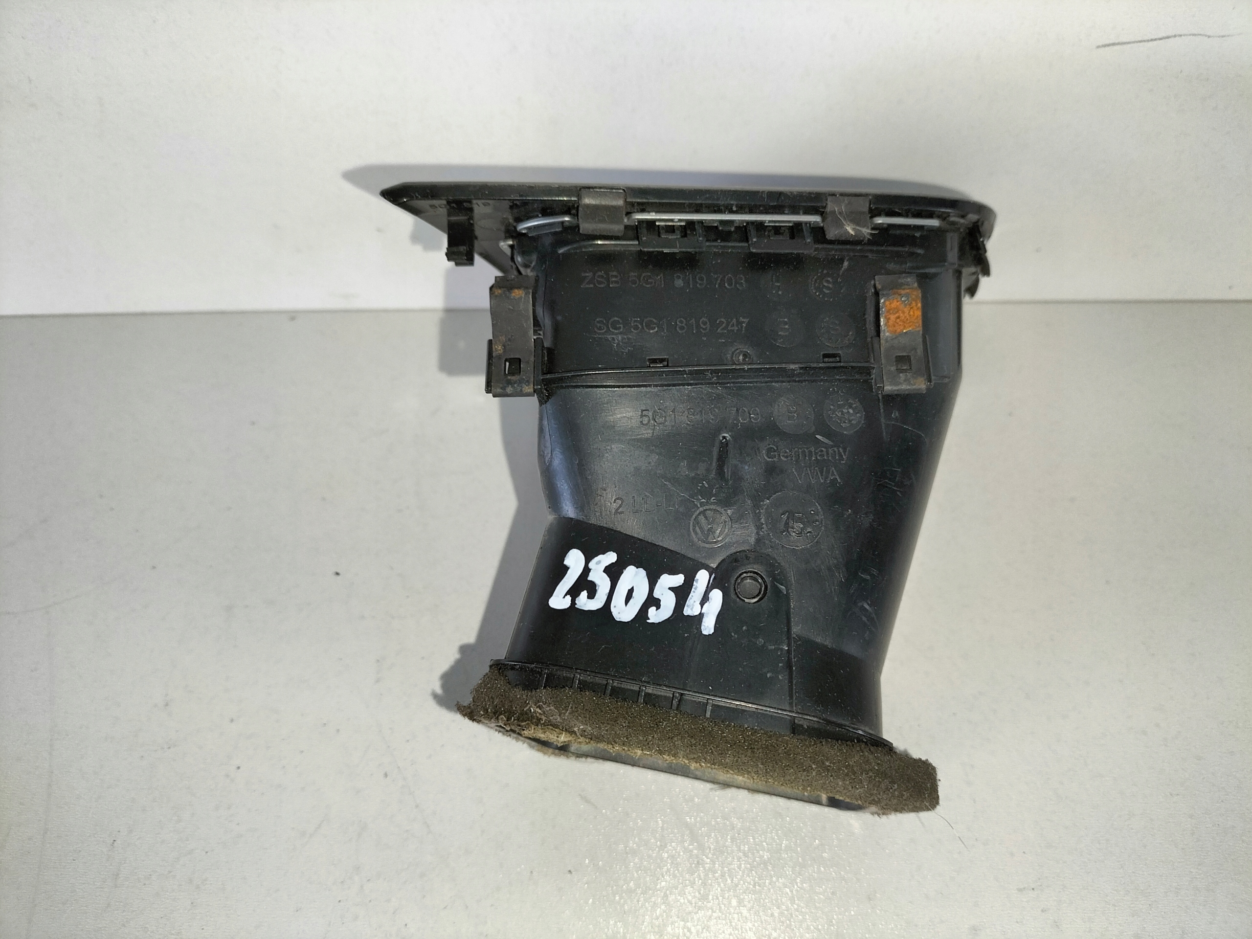 grid air conditioning devices air left VW GOLF 7 VII 12