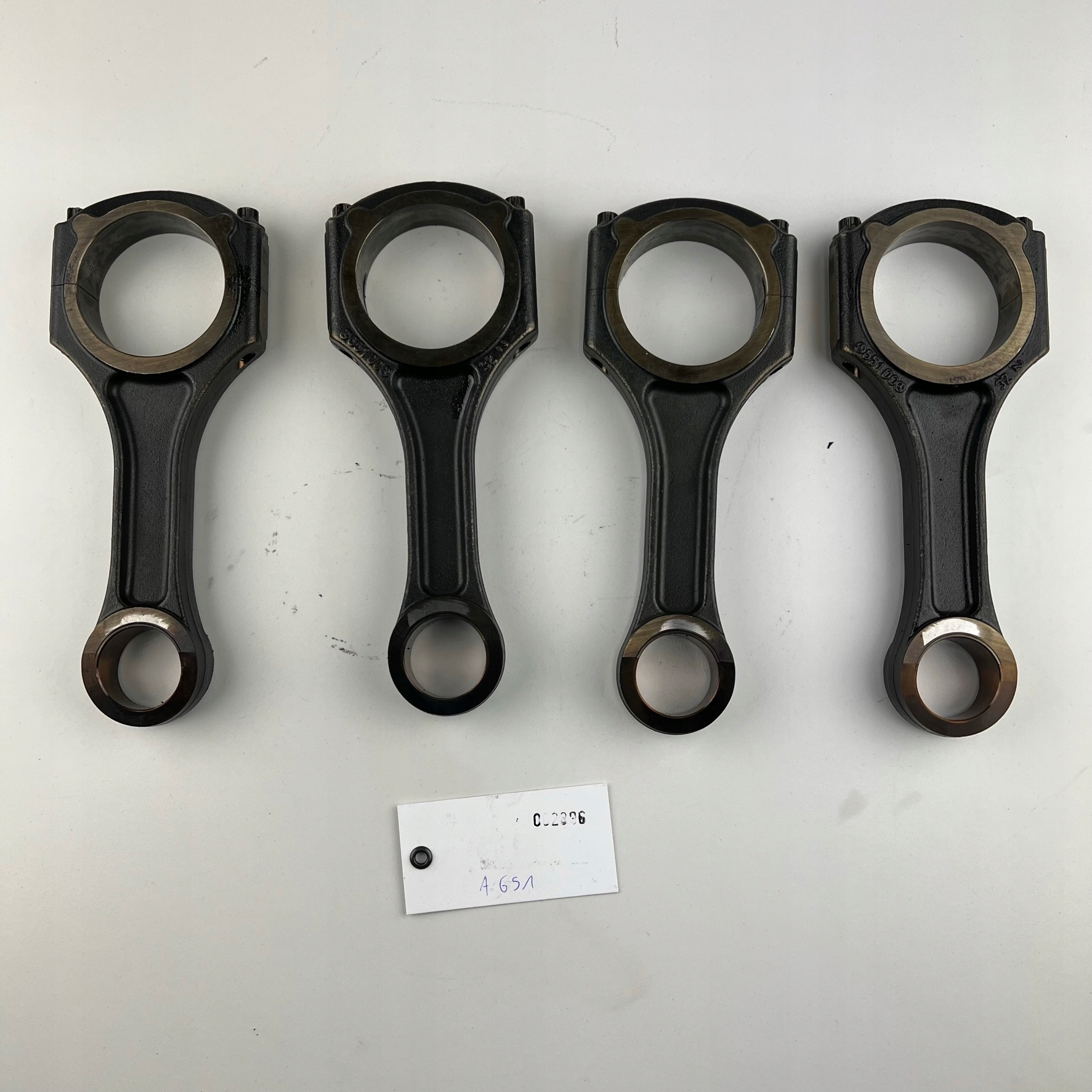 65100 A6510300020 - Шатун Mercedes SPRINTER VITO JEEP 651 2.2 CDI