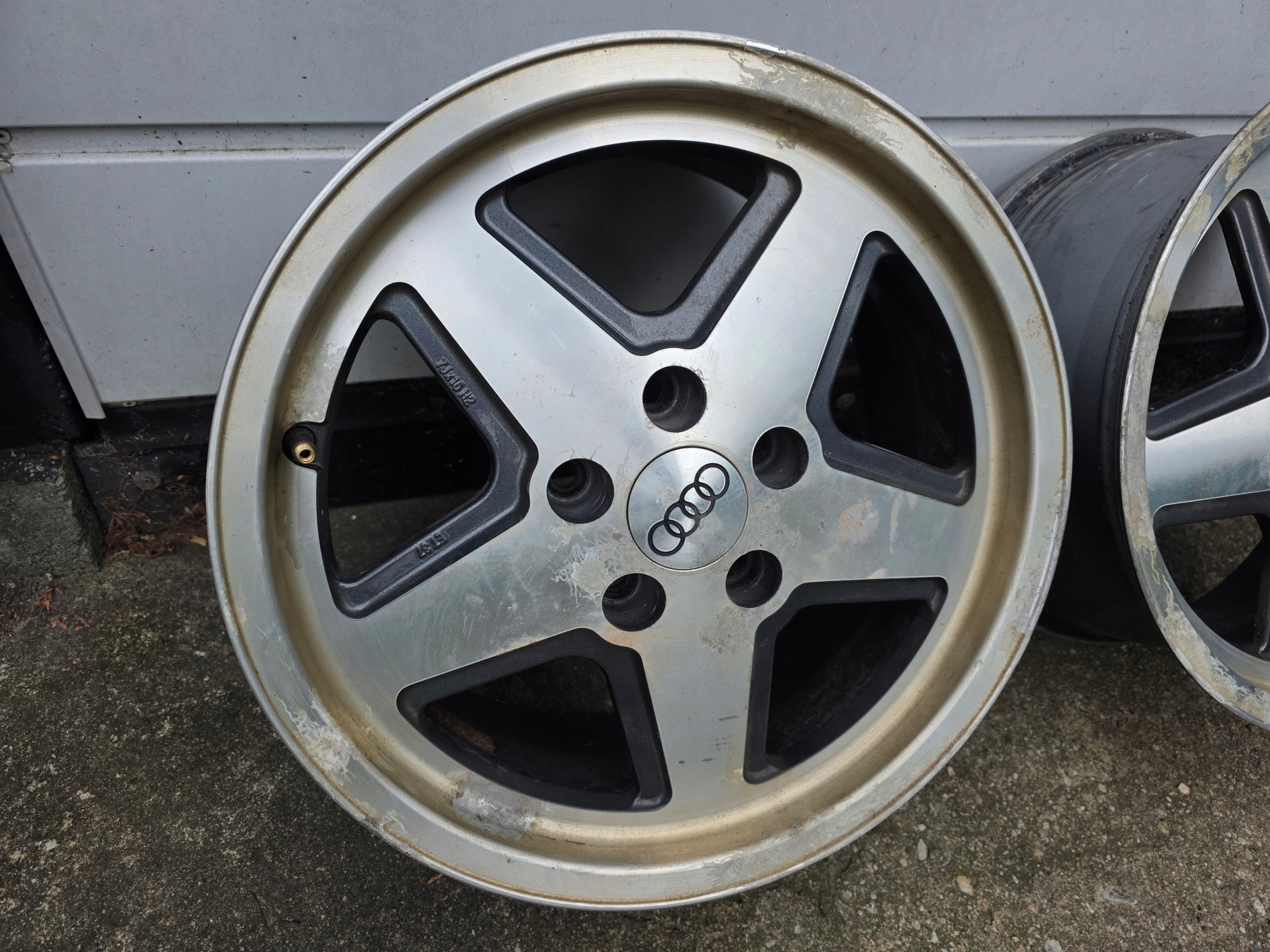 discs disc wheels AUDI S2 80 B3 B4 "16 7JX16H2 ET37 5X112 895601025H