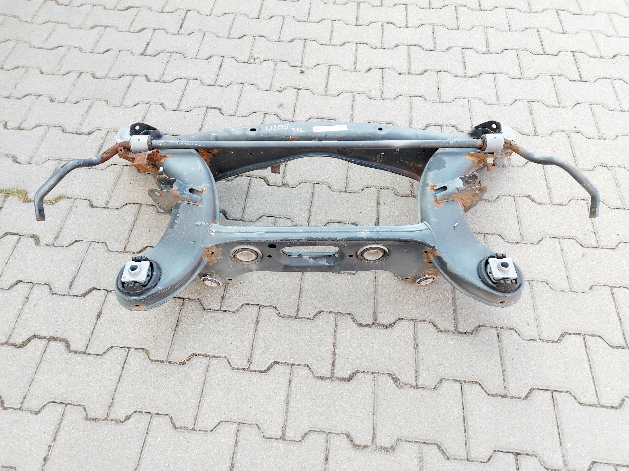 MERCEDES W205 COUPE Kołyska sanki wózek tył 18r.