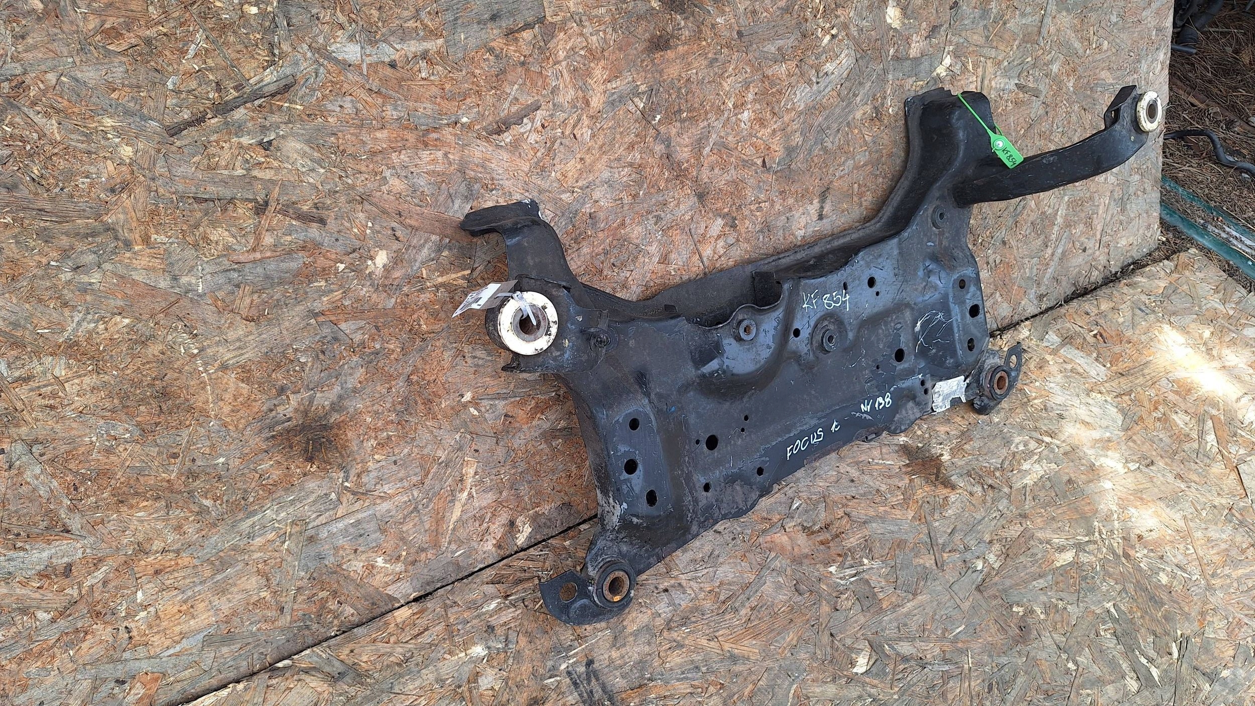 axle beam subframe axle beam front AV61-5019-BE FORD FOCUS MK3 1.6D