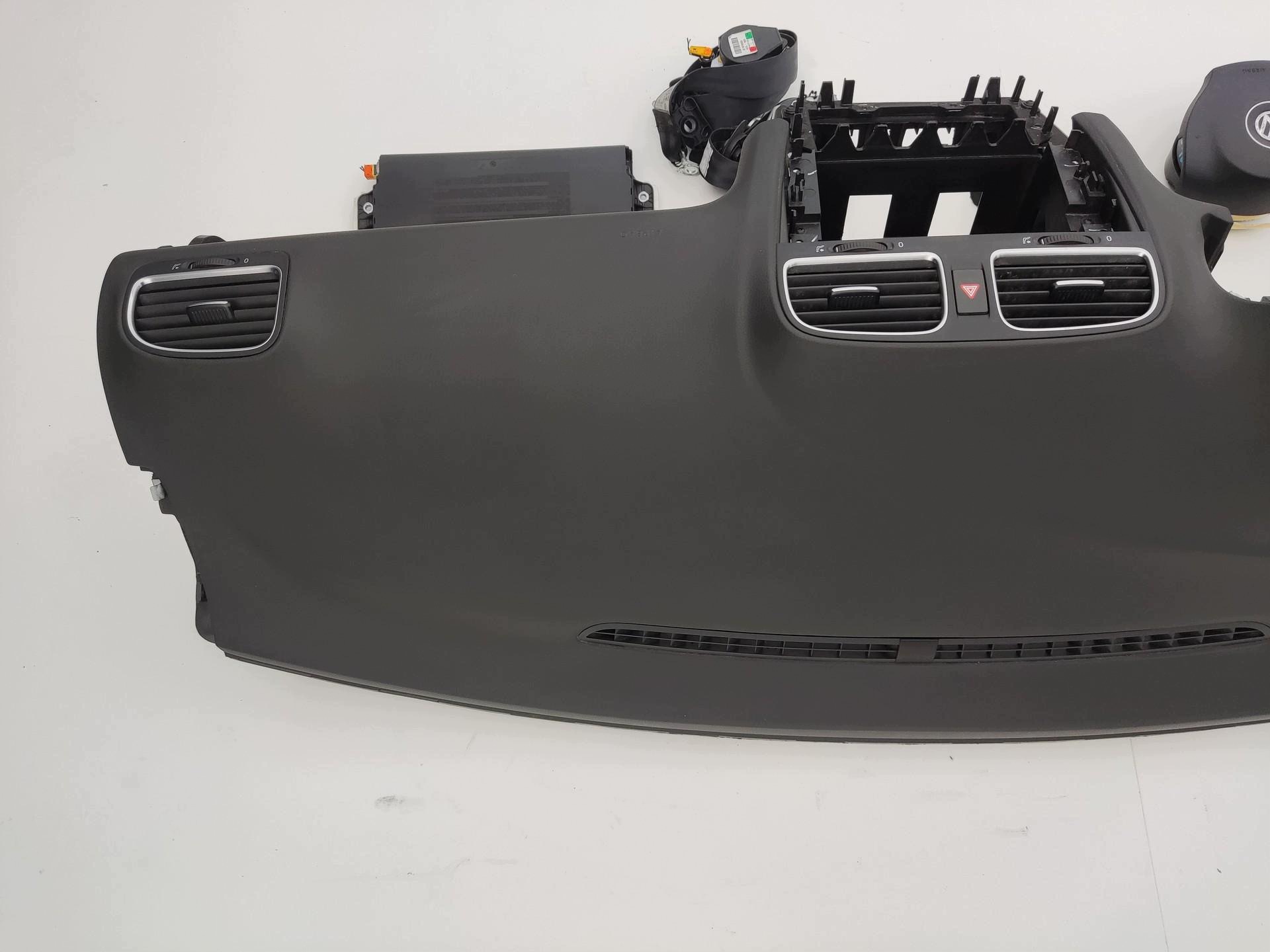 dashboard console airbag airbag tension belts SENSOR VOLKSWAGEN GOLF VI 2008-2012
