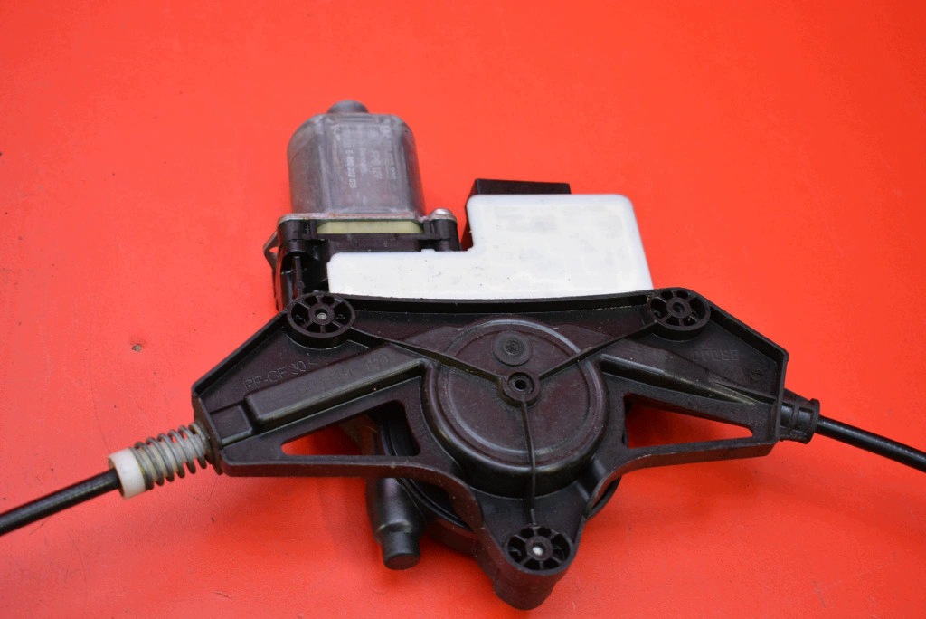 window regulator left rear part 5E0839461 SKODA OCTAVIA 3 III HB 13-17
