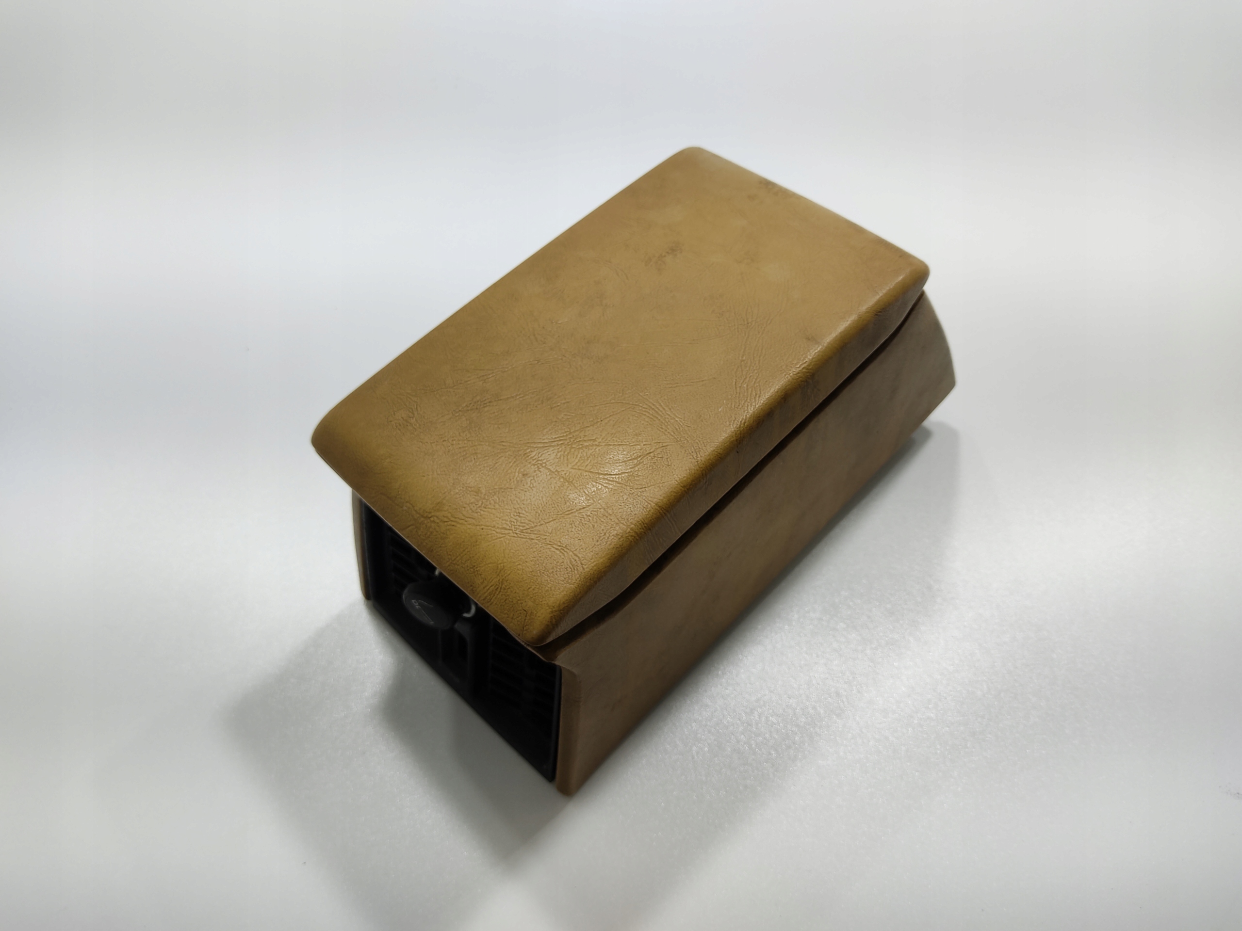 armrest passenger compartment ZAPALNICZKA TUNEL BMW 7 E23 1977-1986