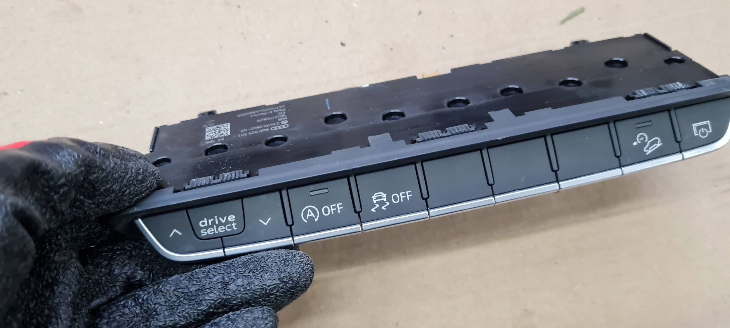 A4 B9 8W control panel PRZYCISKI levers 8W0925301BA A5 8W Q5