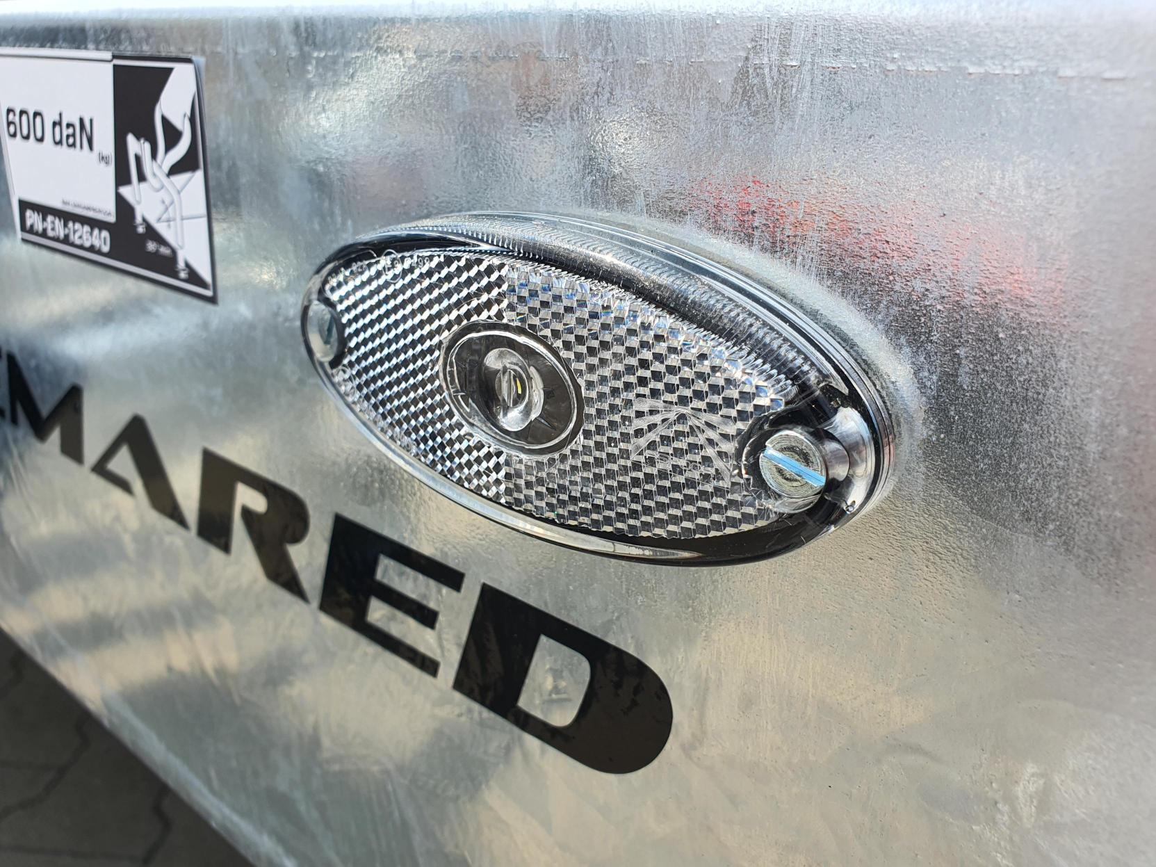 Lampa obrysowa boczna biała Aspöck Flatpoint II LED z odblaskiem Typ samochodu Samochody ciężarowe Samochody dostawcze Samochody kempingowe