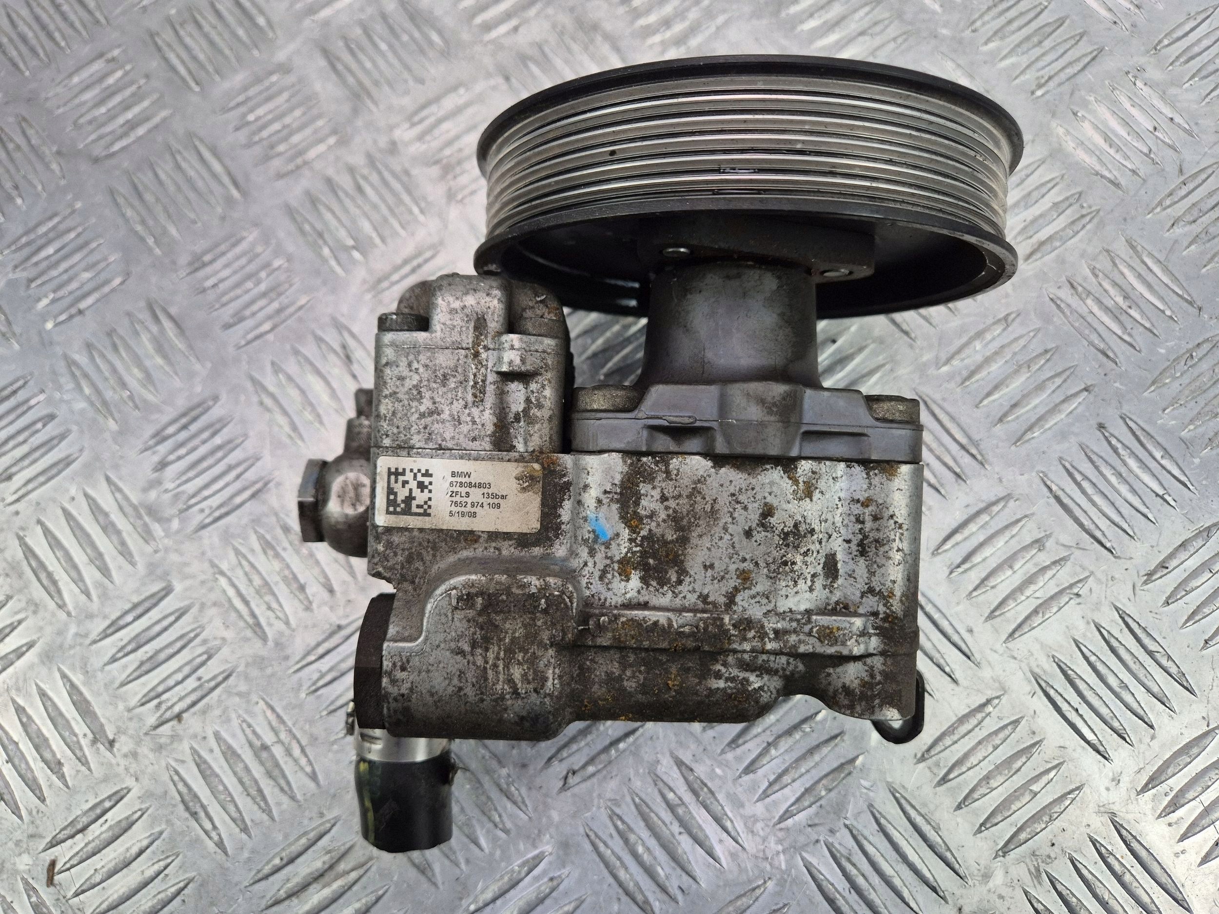 BMW 5 E60 E61 520d Servopumpe N47D20A 678084803