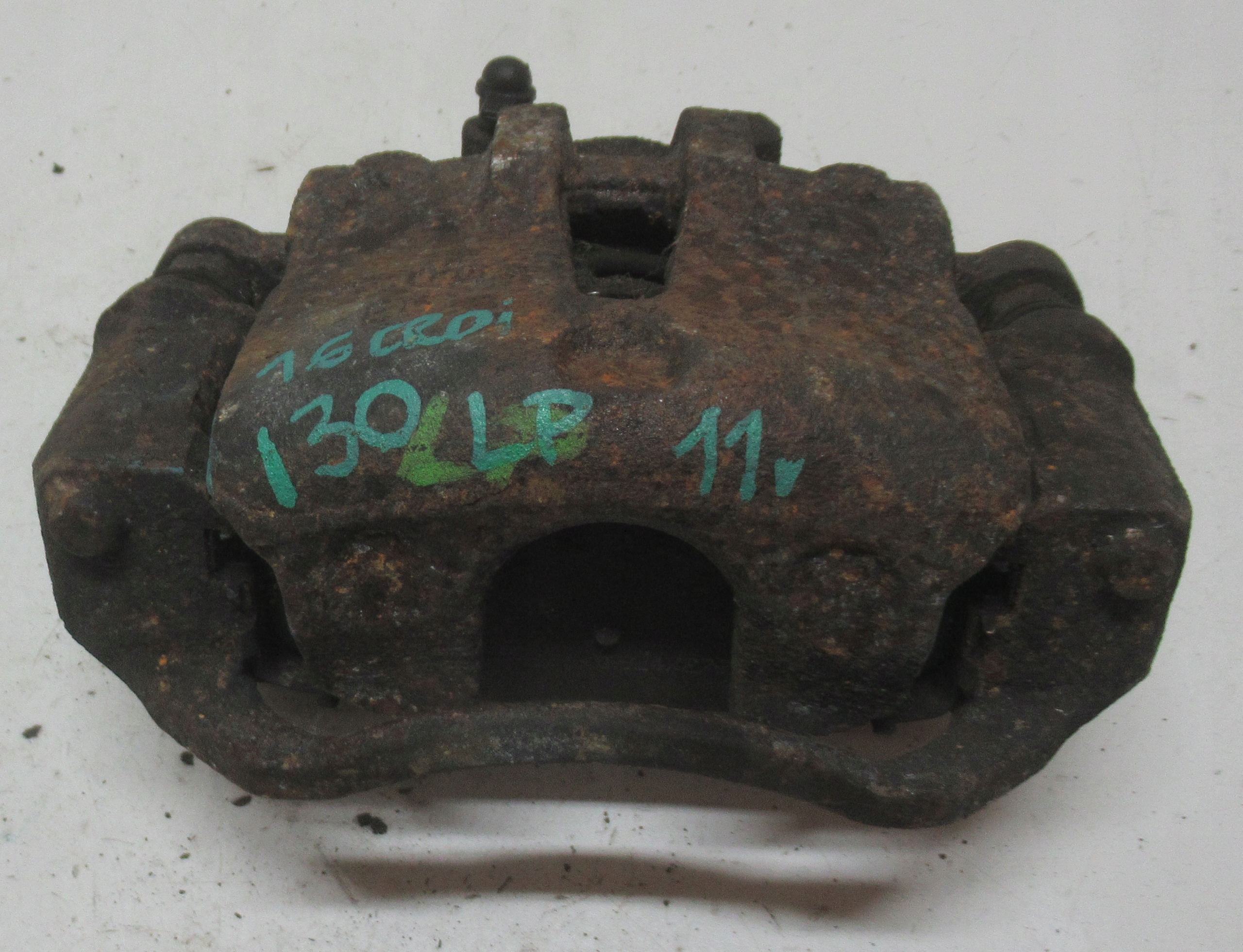 HYUNDAI I30 1.6 CRDI 11R caliper brake left front