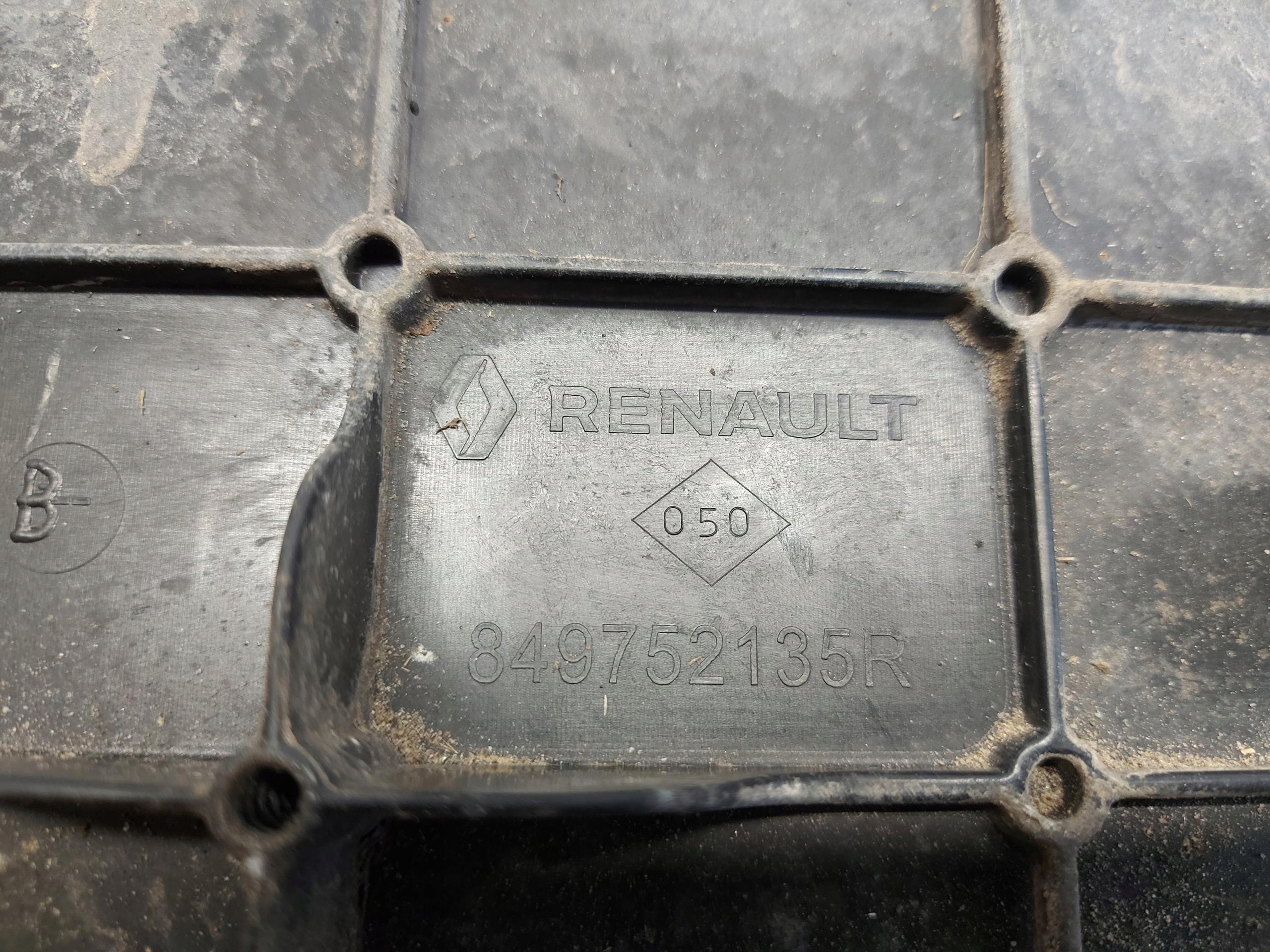 RENAULT Scenic E-Tech V 5 sump sump passenger compartment boot 849752135R