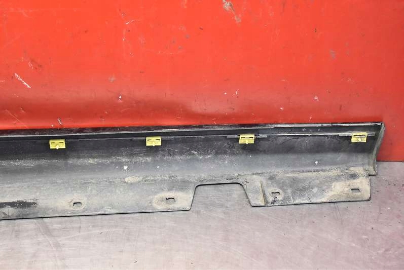 cap threshold left 475 7062297 BMW E90 04-10