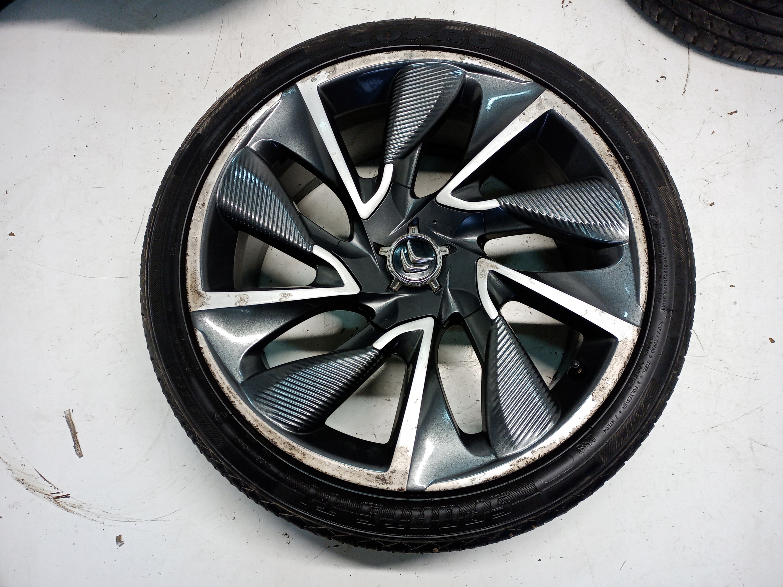 KOŁA FELGI ALUMINIOWE 19 CITROEN C4 II B7 DS4 DS5 Średnica felgi 19