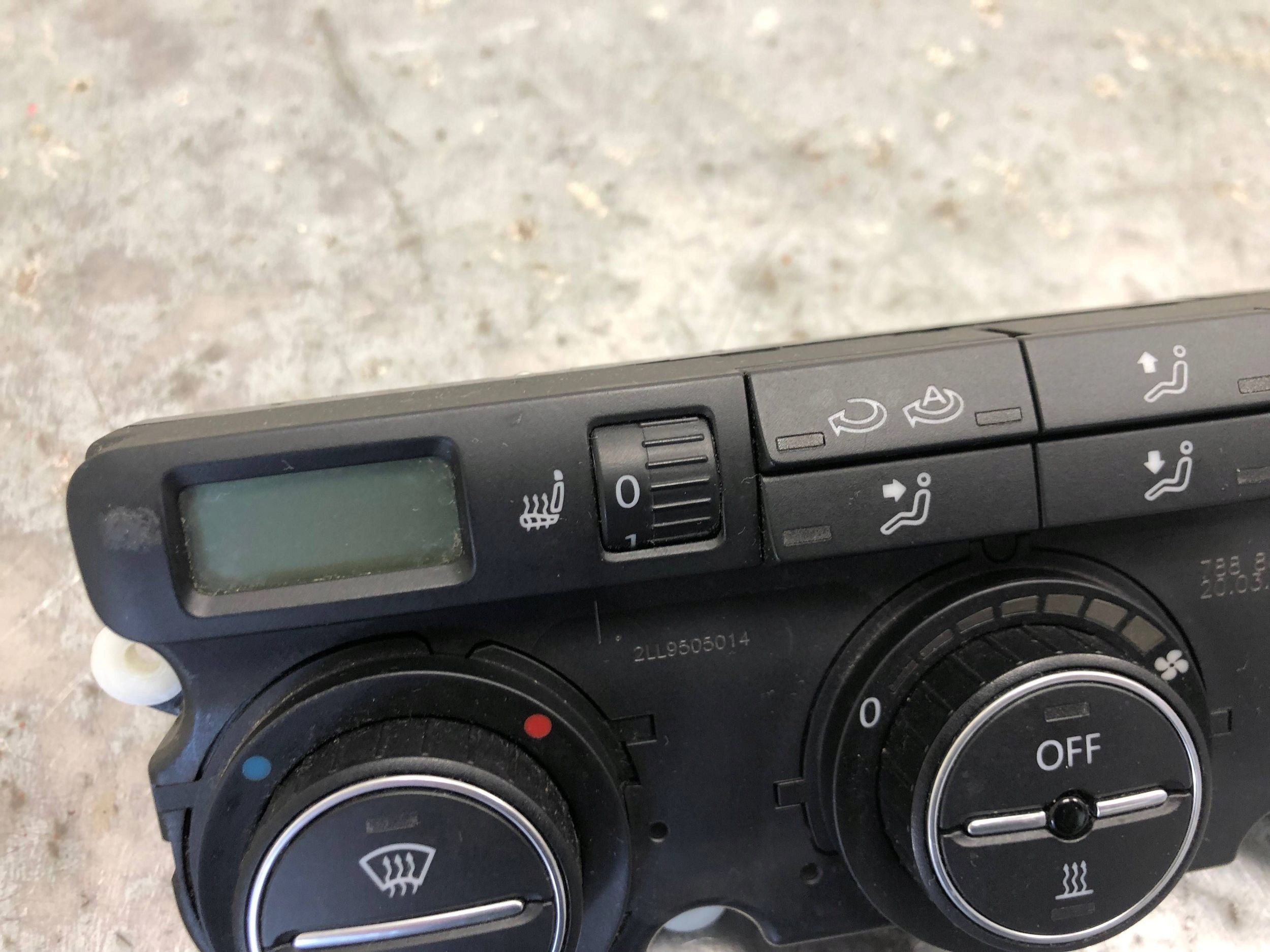 Unite commande clima VW TOURAN et LIFT 1K0907044DC