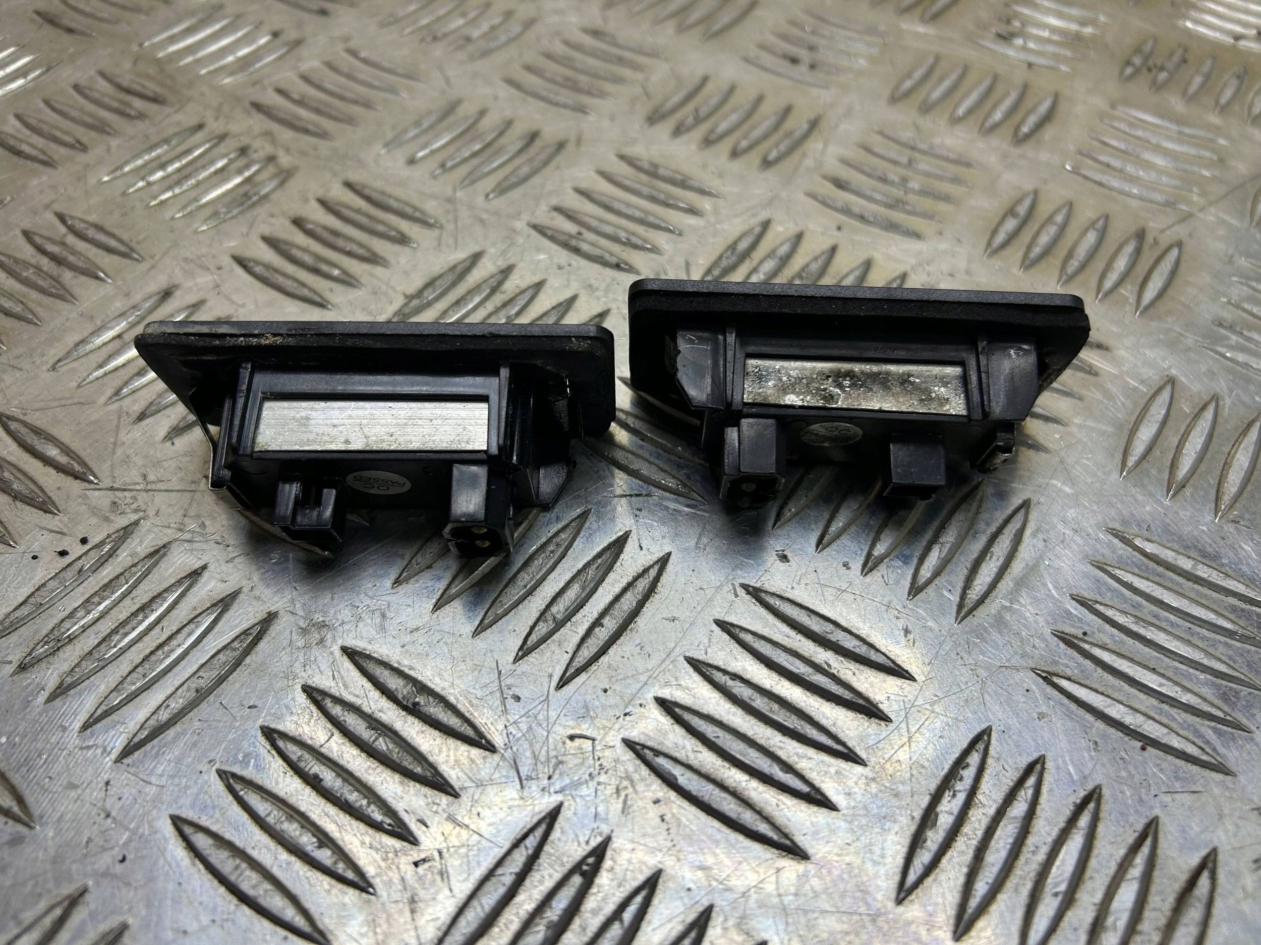 diodes signs rejestracyjnej BMW 5 E60 E61 2005