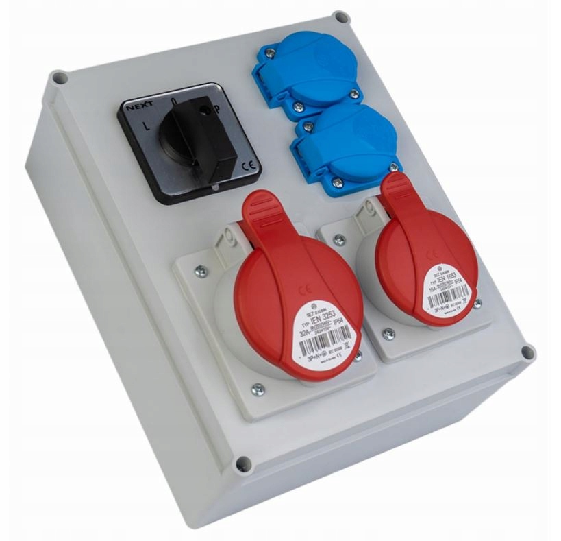 Rozvádzač čierny s okienkom 1 x 32A/5P 1 x 16A/5P 4 x 250V Ros 11C/x-2