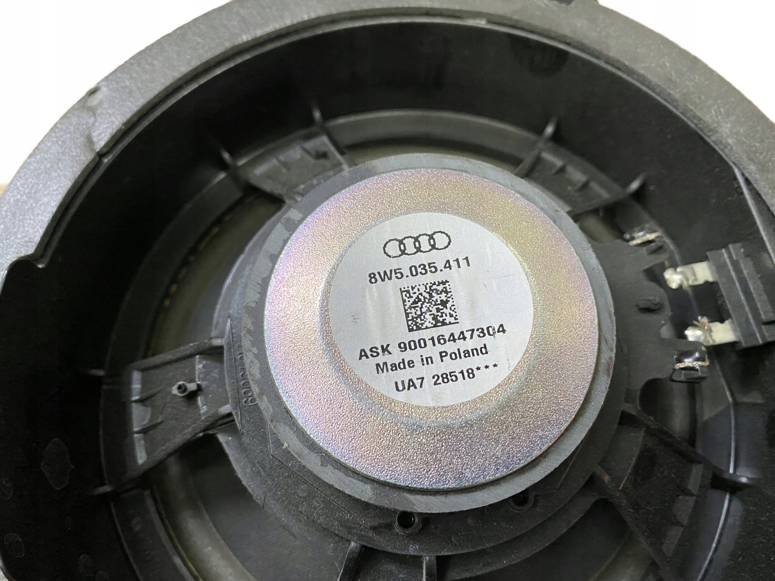 AUDI A4 A5 8W B9 speaker door 8W5035411