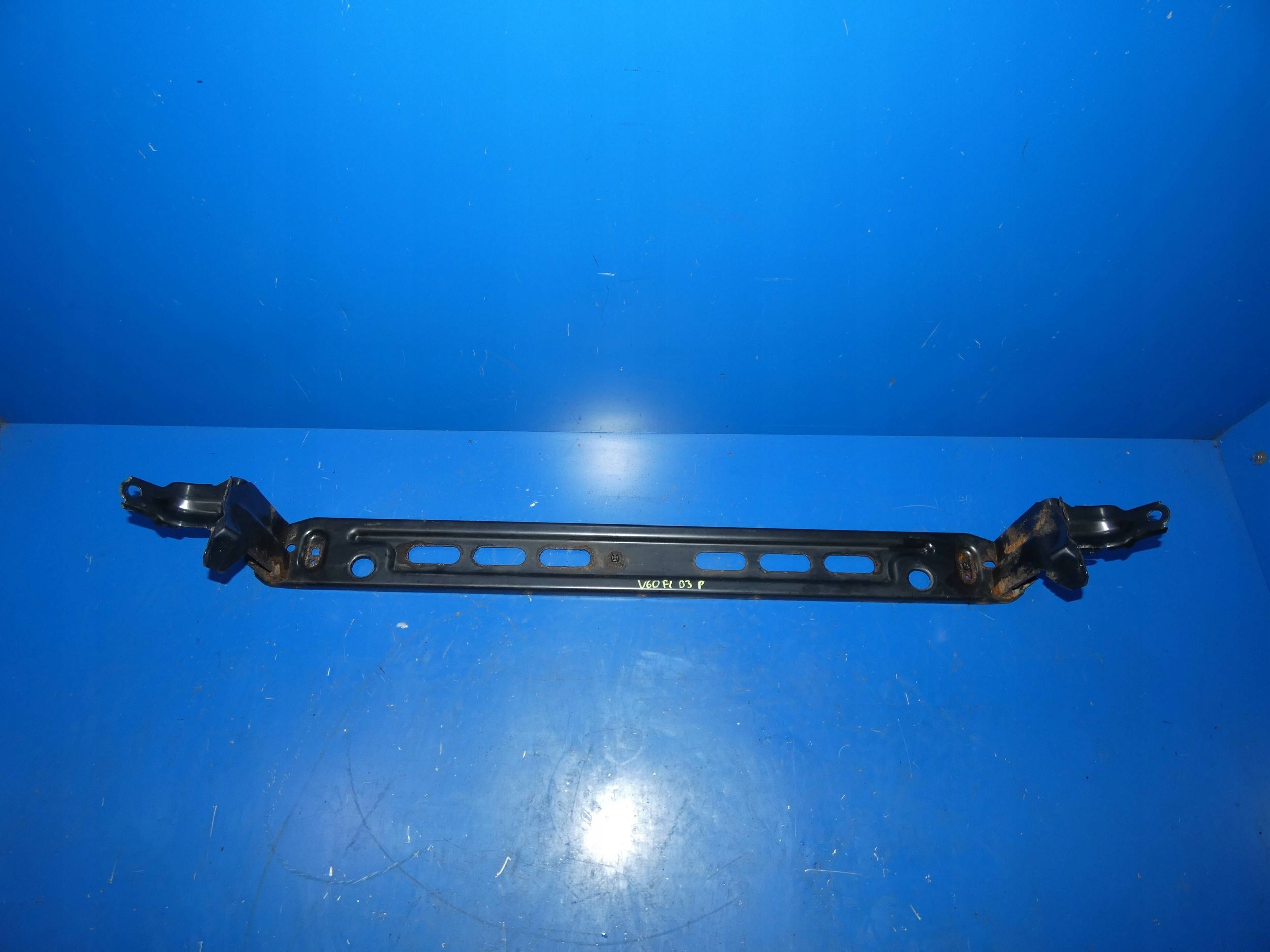 VOLVO V60 S60 II LIFT 13- sider front front lower below radiator