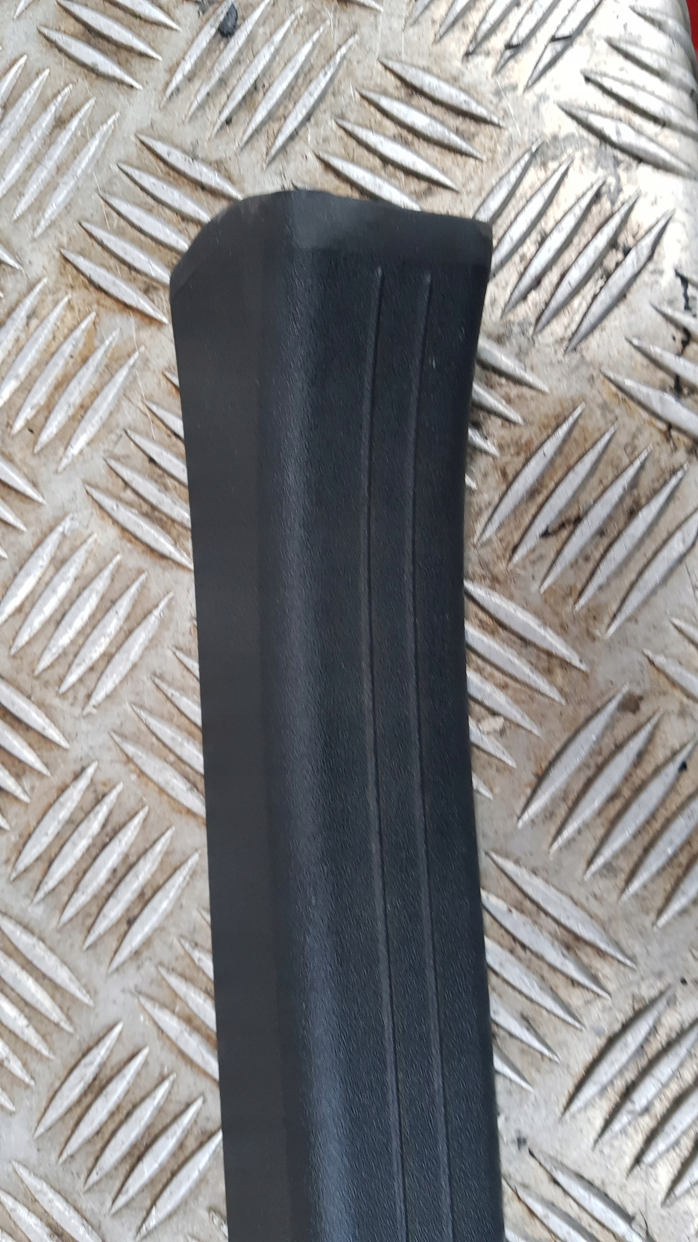 MERCEDES W209 moulding threshold left right cap