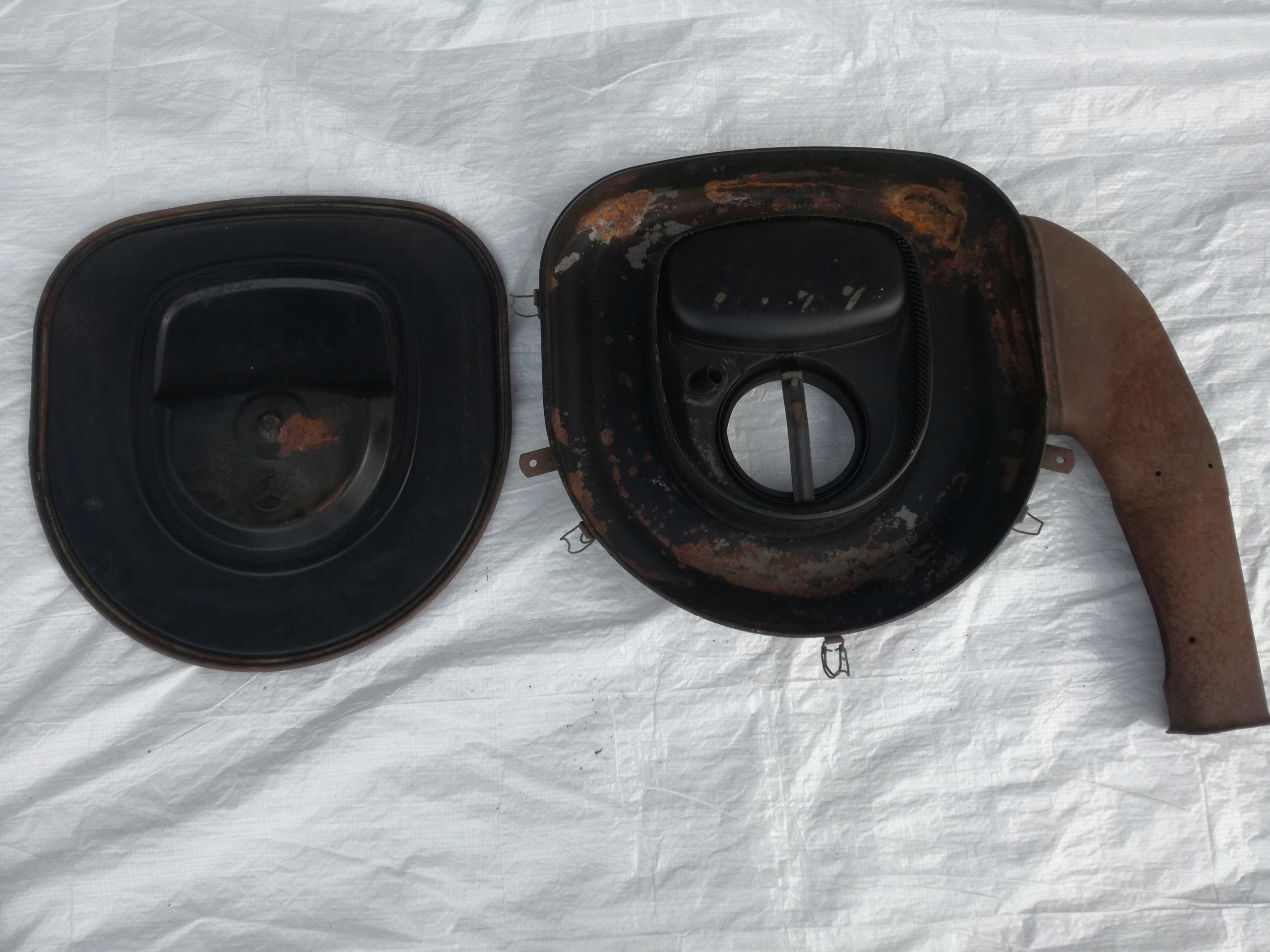 Gehäuse filter MERCEDES W107 W116 0080948902