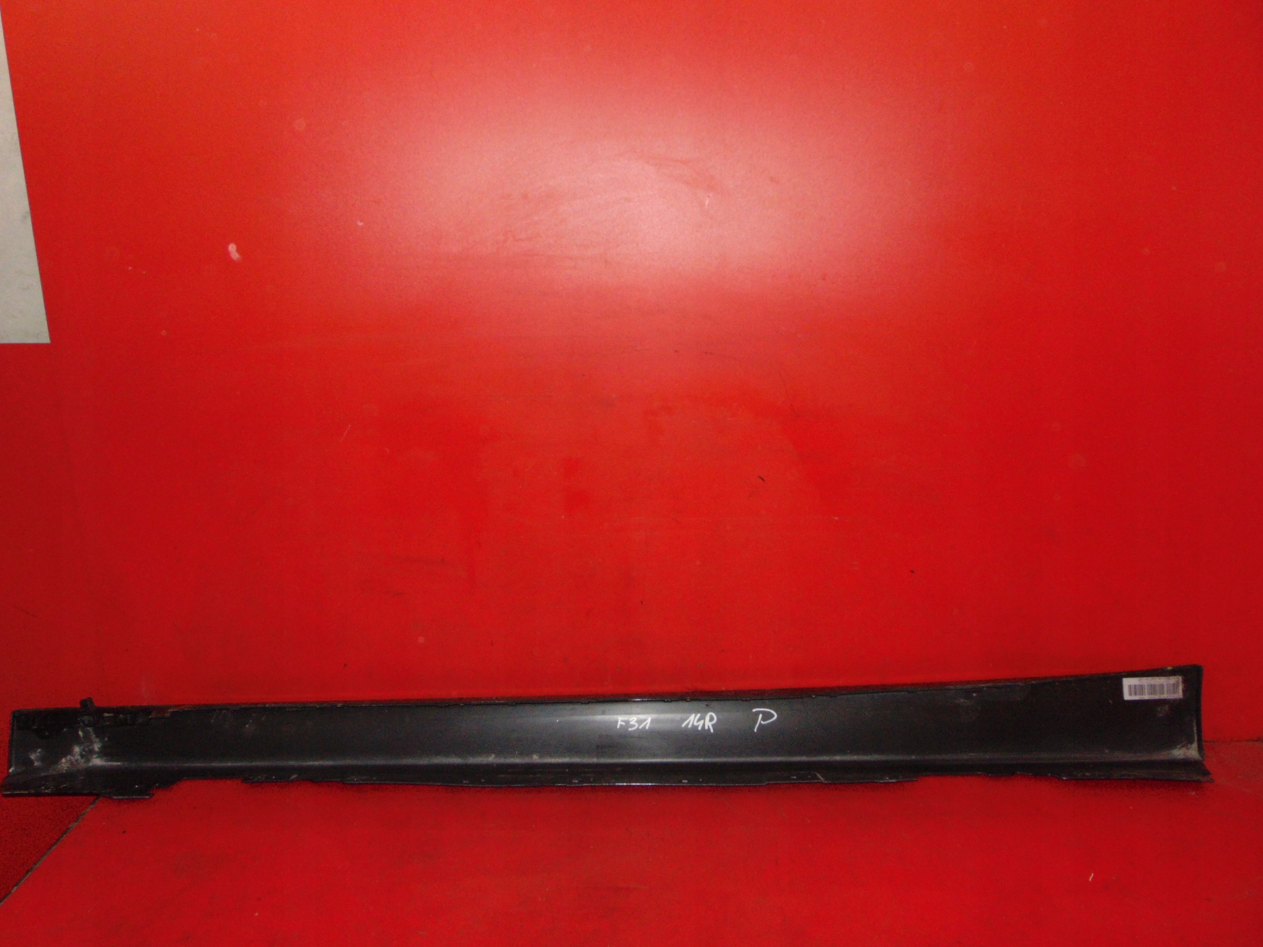 BMW 3 F31 F30 moulding cap threshold right B39
