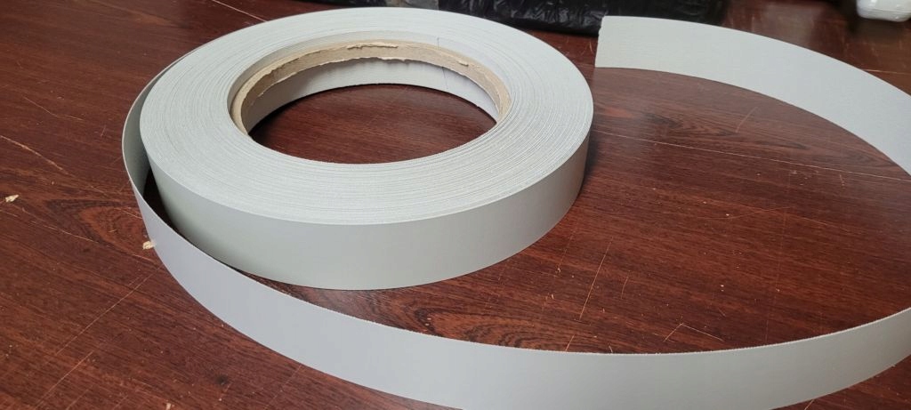 

Obrzeże meblowe okleina 40mm z klejem Szary 5mb.