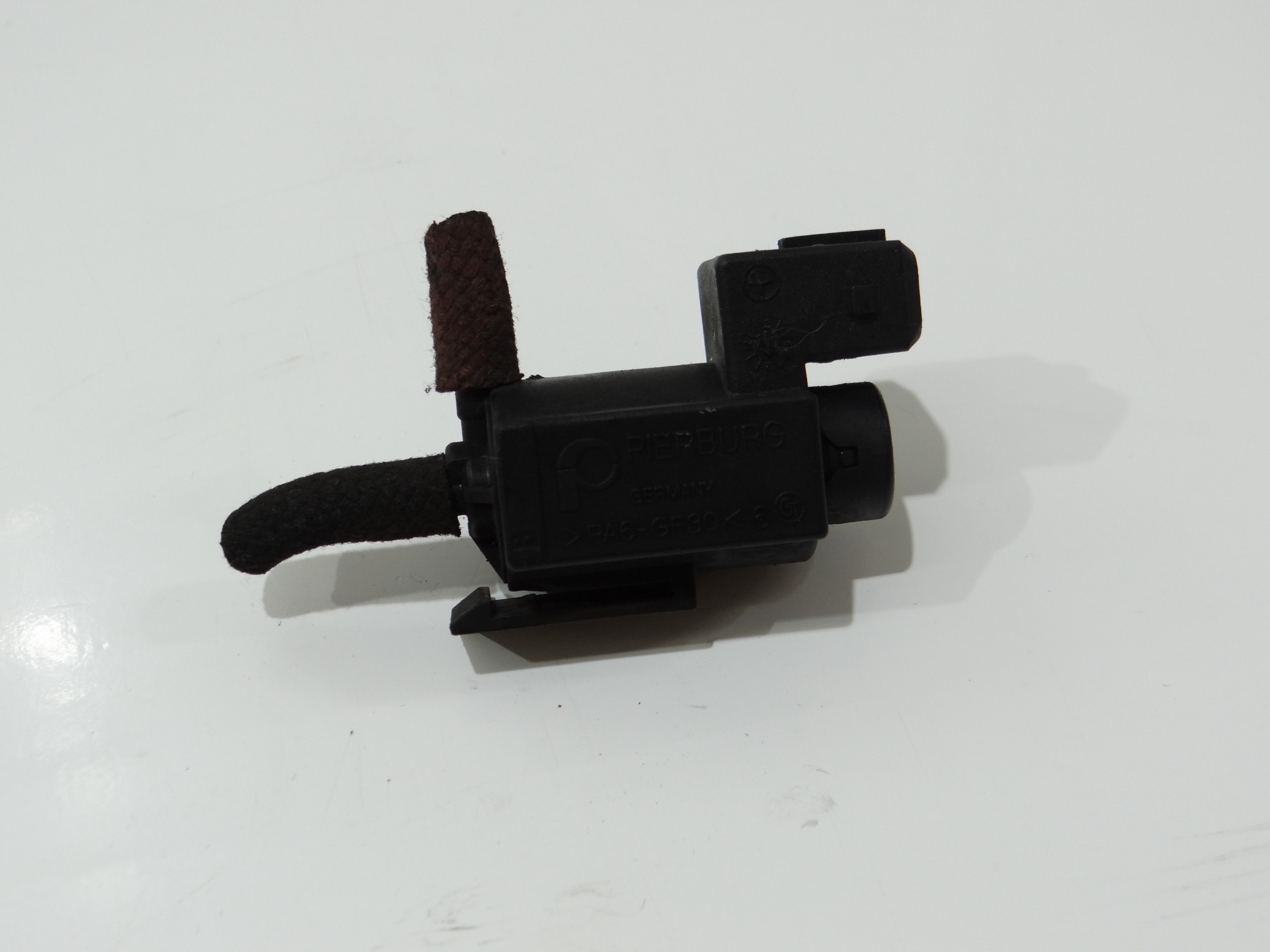 Vanne à vide BMW E60 E90 2.0D 7810831 (4614302)
