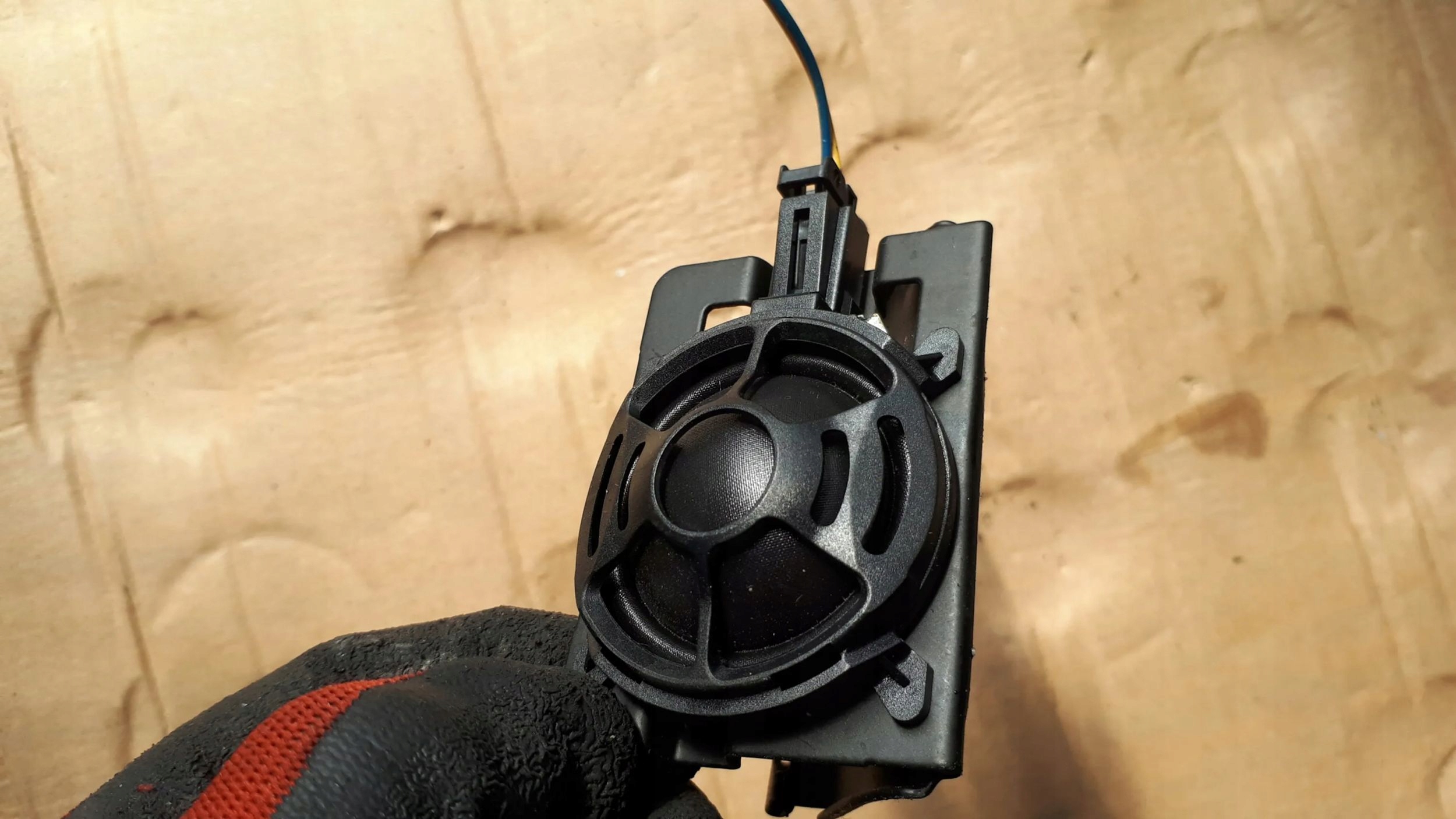 S4 B9 A4 8W speaker bang OLUFSEN left 8W5035399D