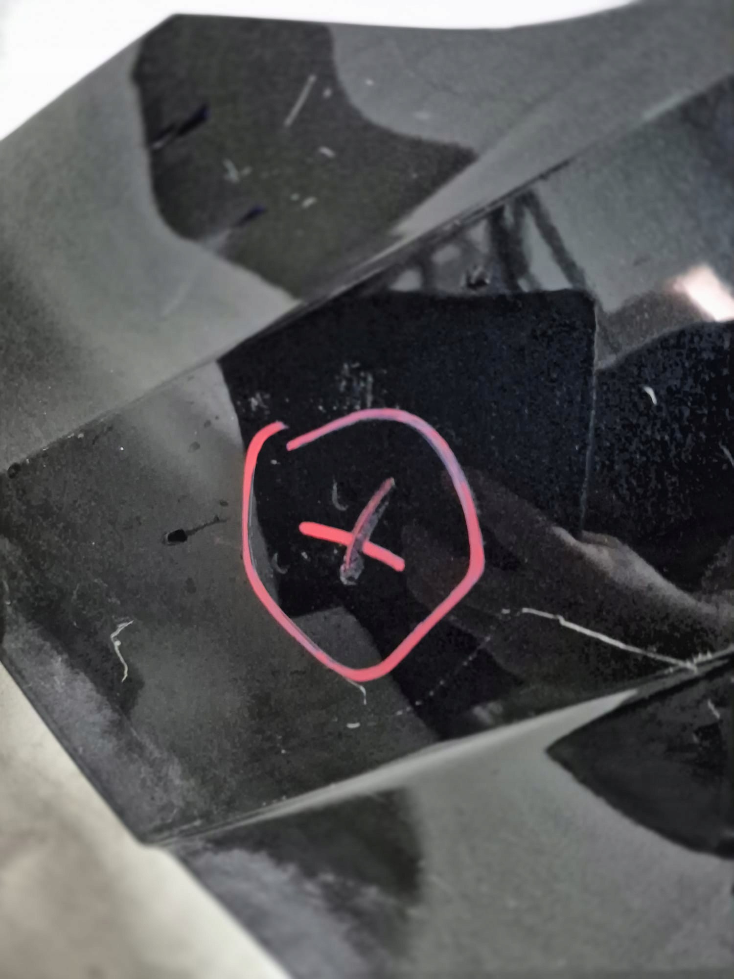 VW T-ROC and 1 17-25 fender front front right