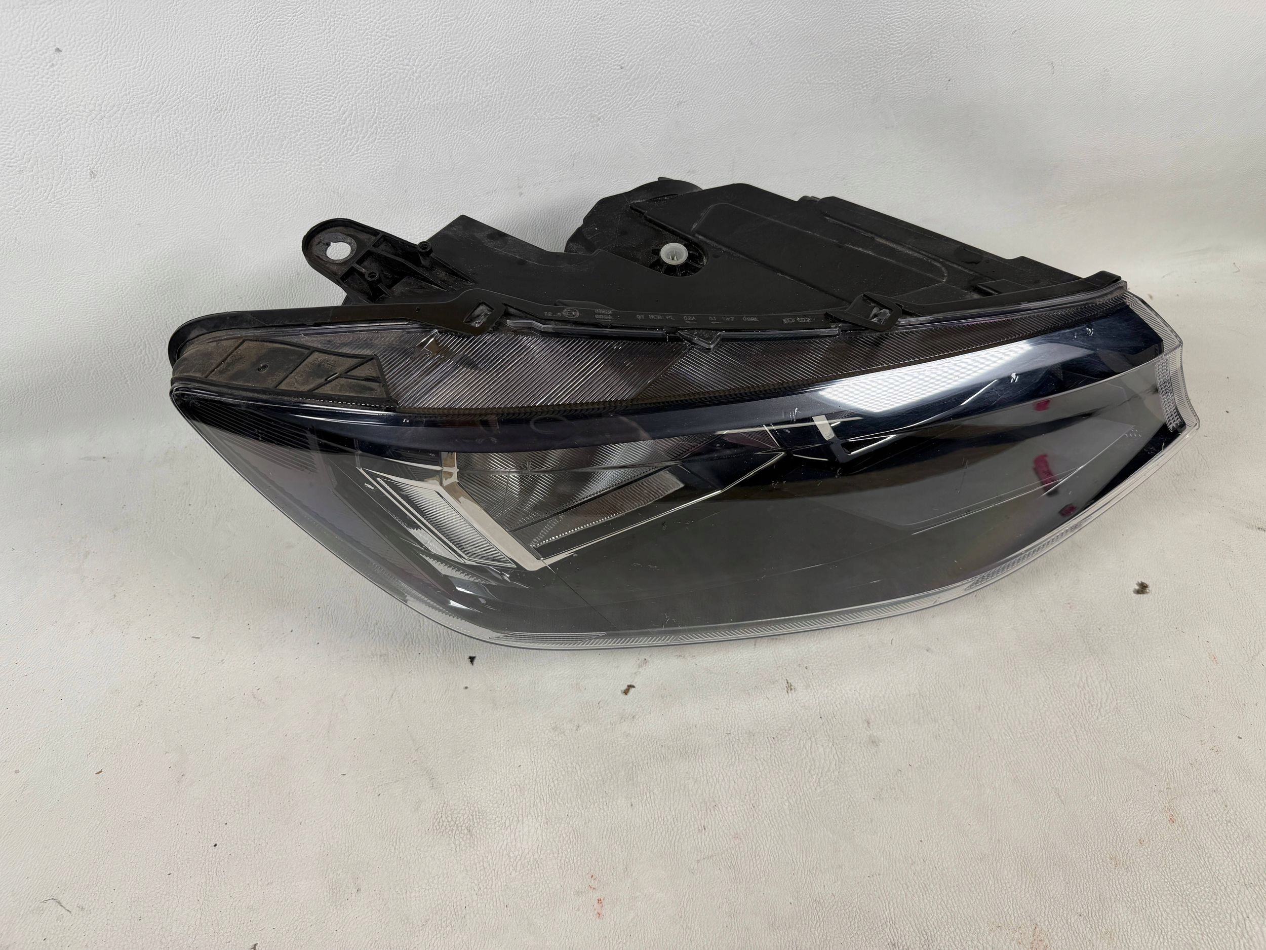 Vw Caddy 2k8 light right front front