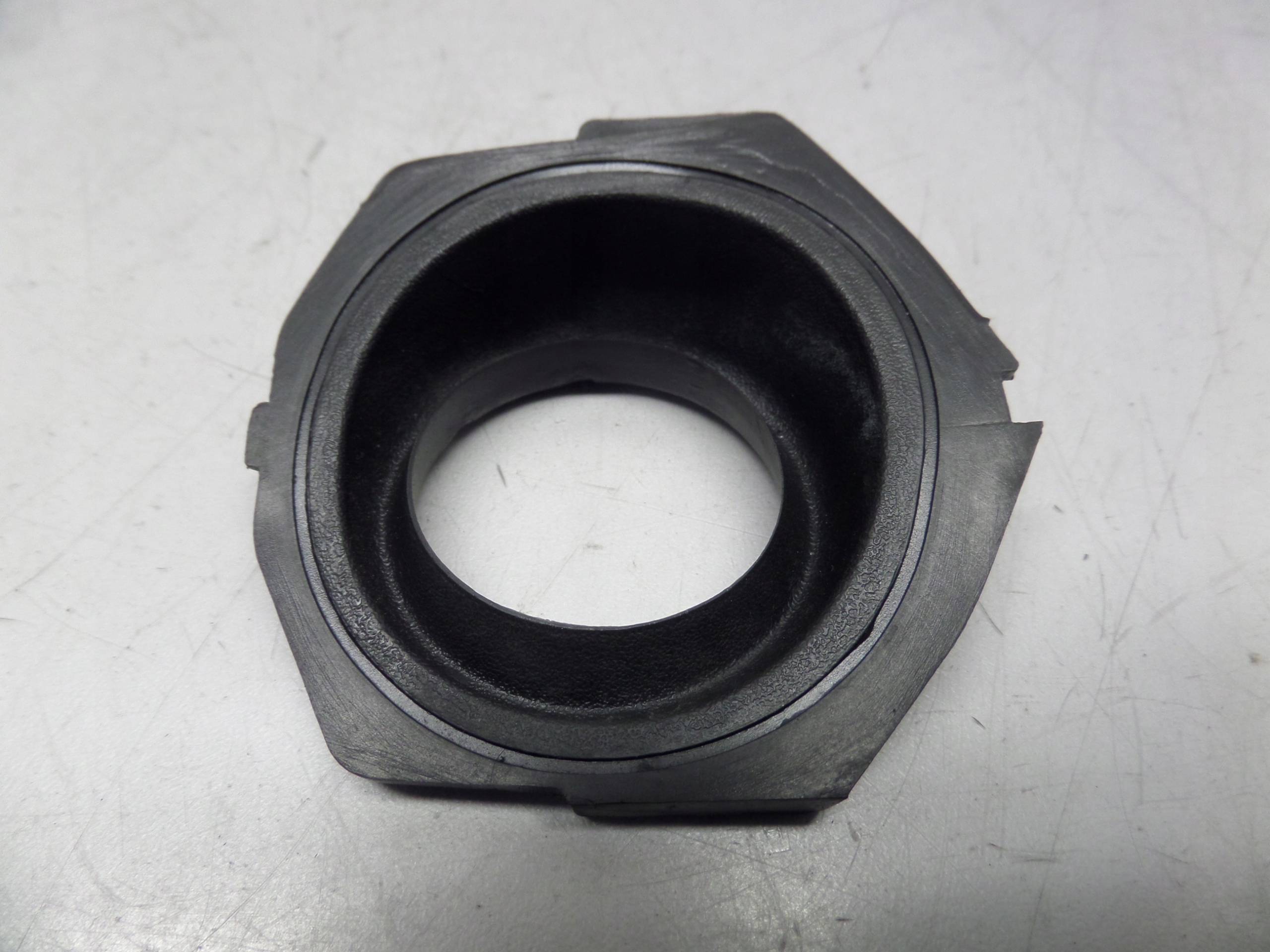 OSŁONA ZAŚLEPKA STACYJKI VW PASSAT B5 GOLF IV FABIA I 8D0905869