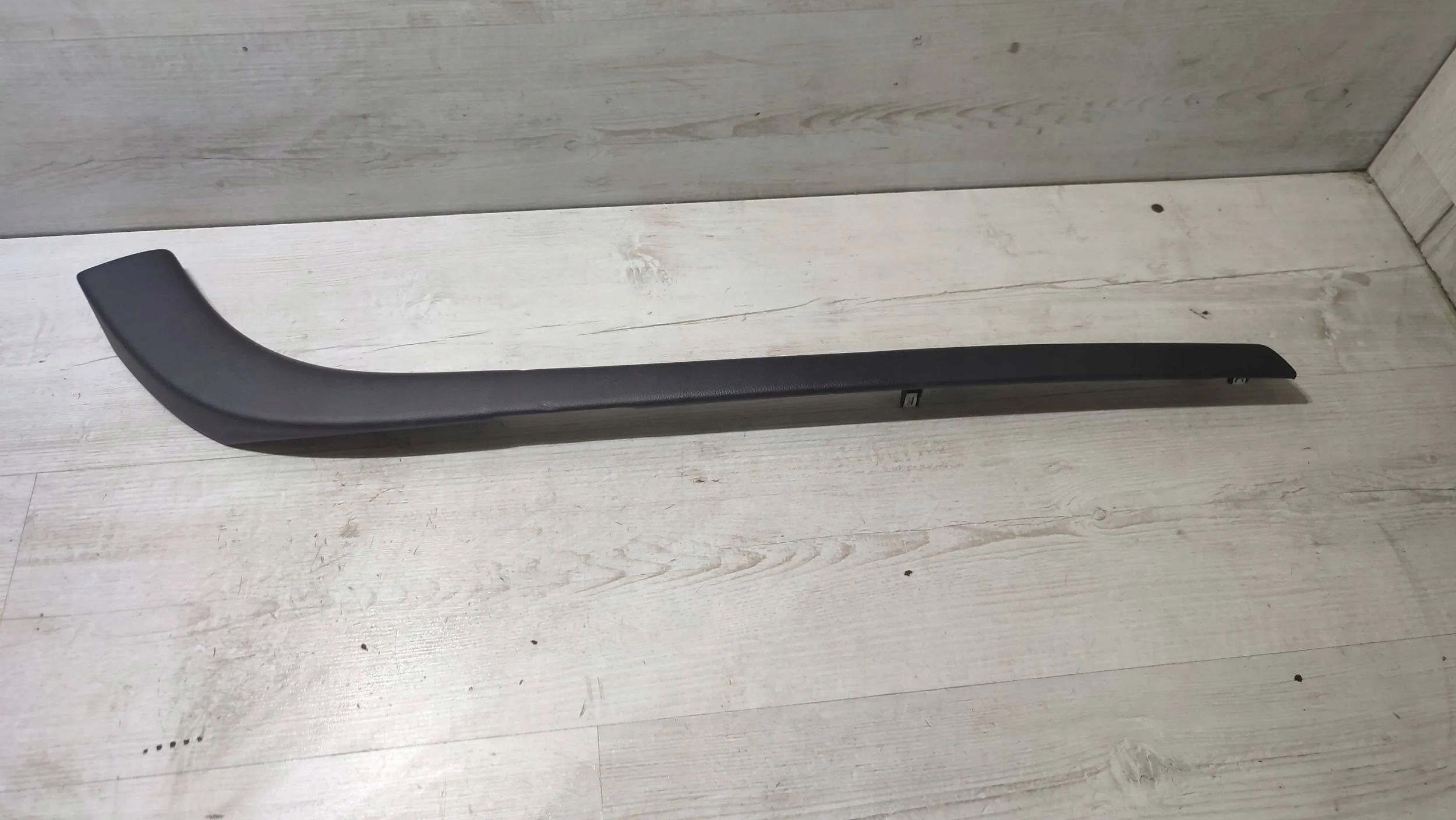Ford Mondeo MK5 16r 2.0TDCi left side Tunel central cover