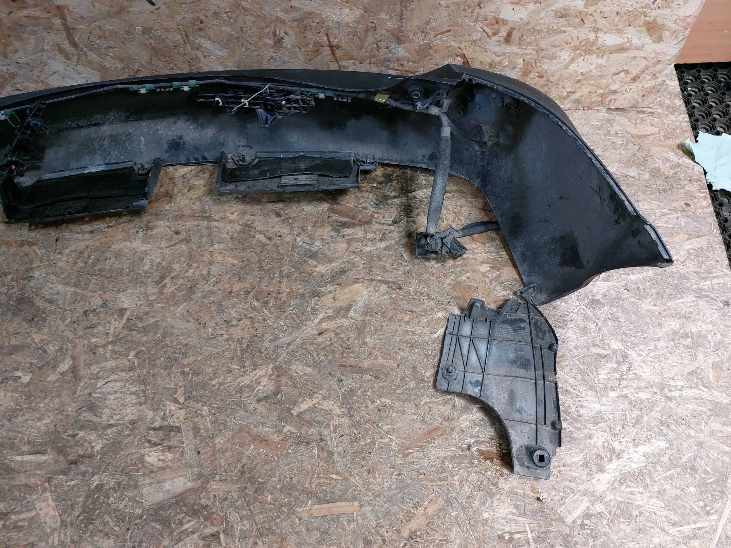 STOSSSTANGE HECK TOYOTA RAV4 IV 12-15