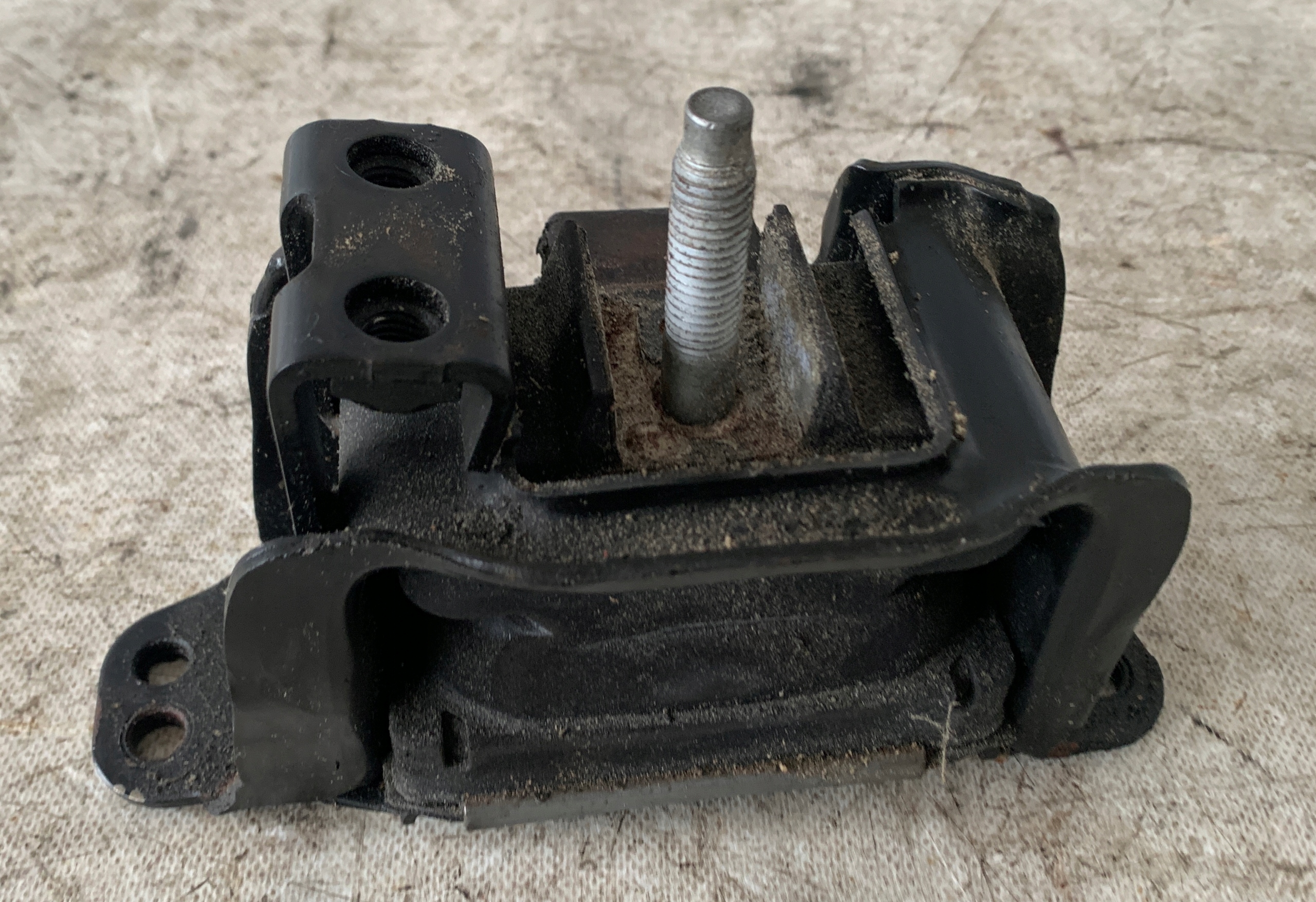 engine mount CITROEN C5 III 3.0 HDI 9646132380