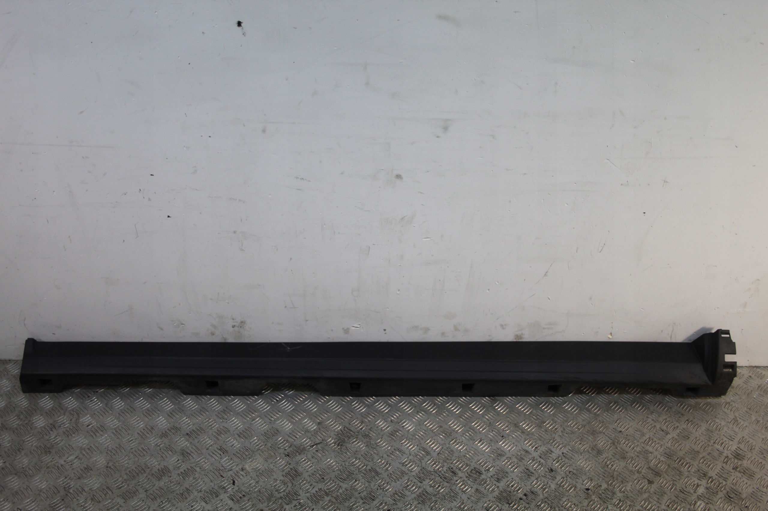 cap threshold threshold right DISCOVERY SPORT L550