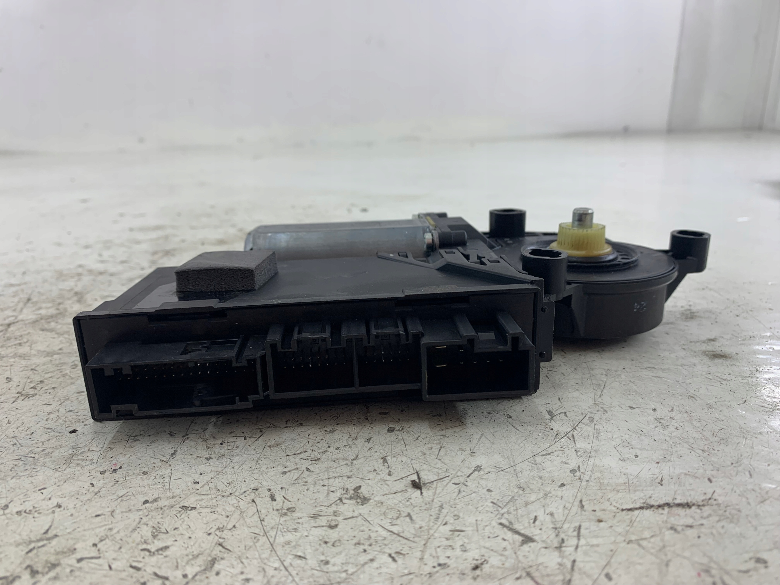 VW PHAETON and mini motor windows left front 3D1959701D