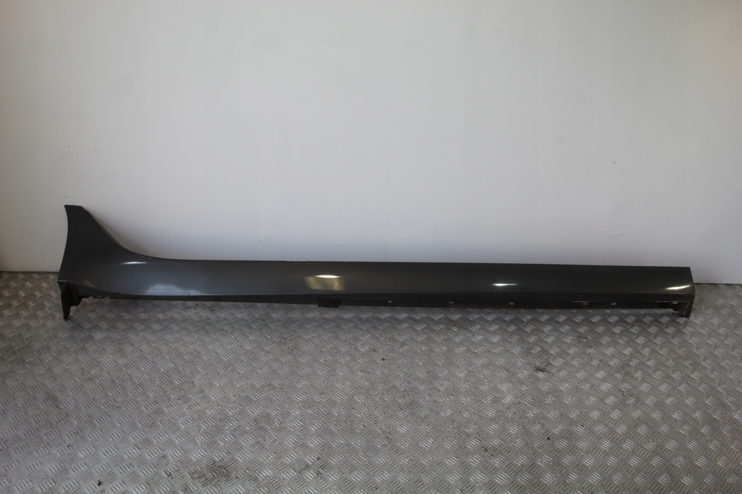 cap threshold threshold right JAGUAR XF II 2 X260 GX63-101D56-AL