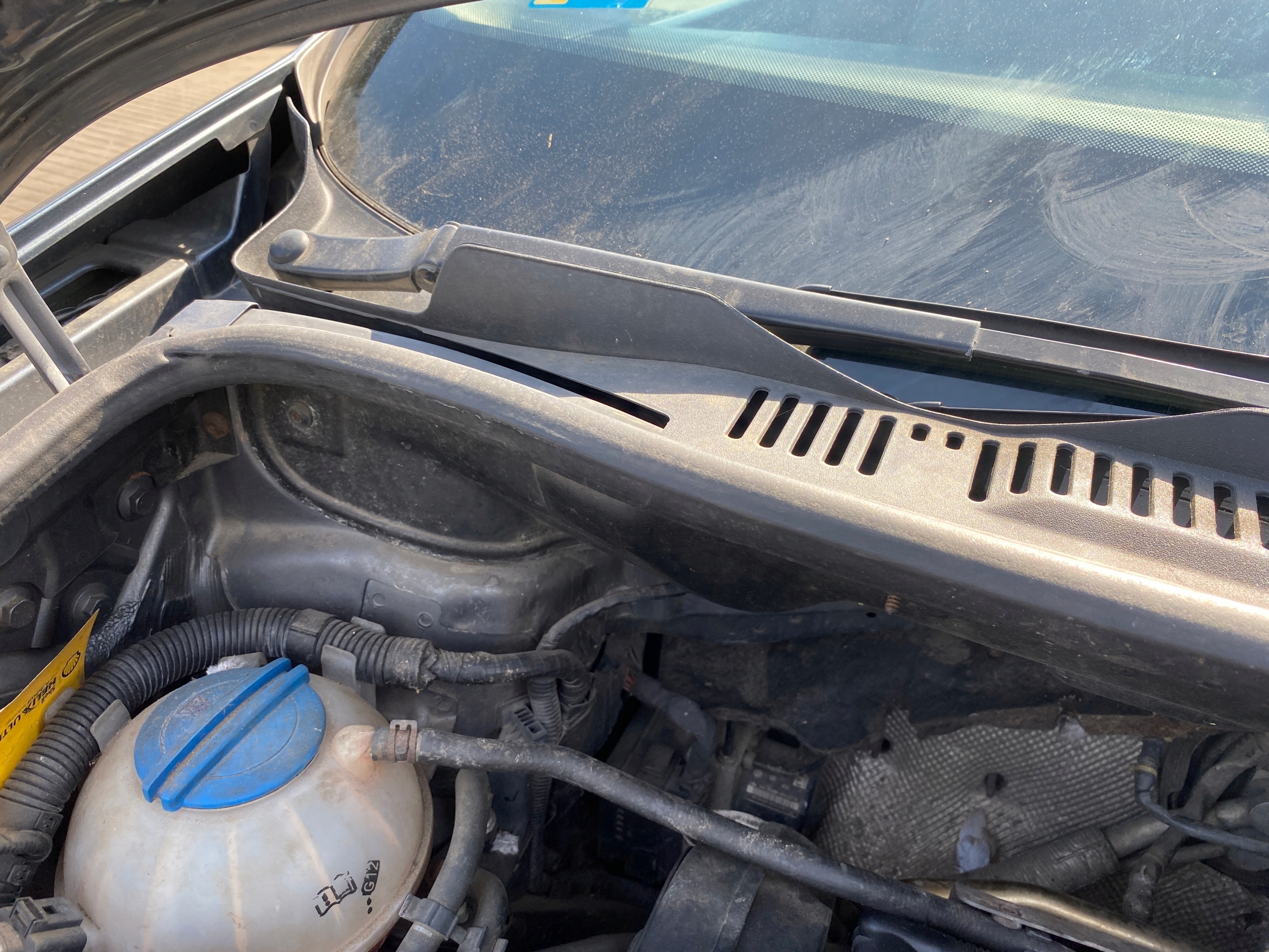 torpedo VW Touran 1 l 03-05 1T1