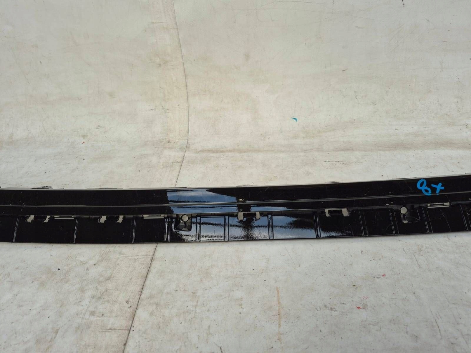 KIA EV4 25- moulding of a bumper front front 86599-SZ000