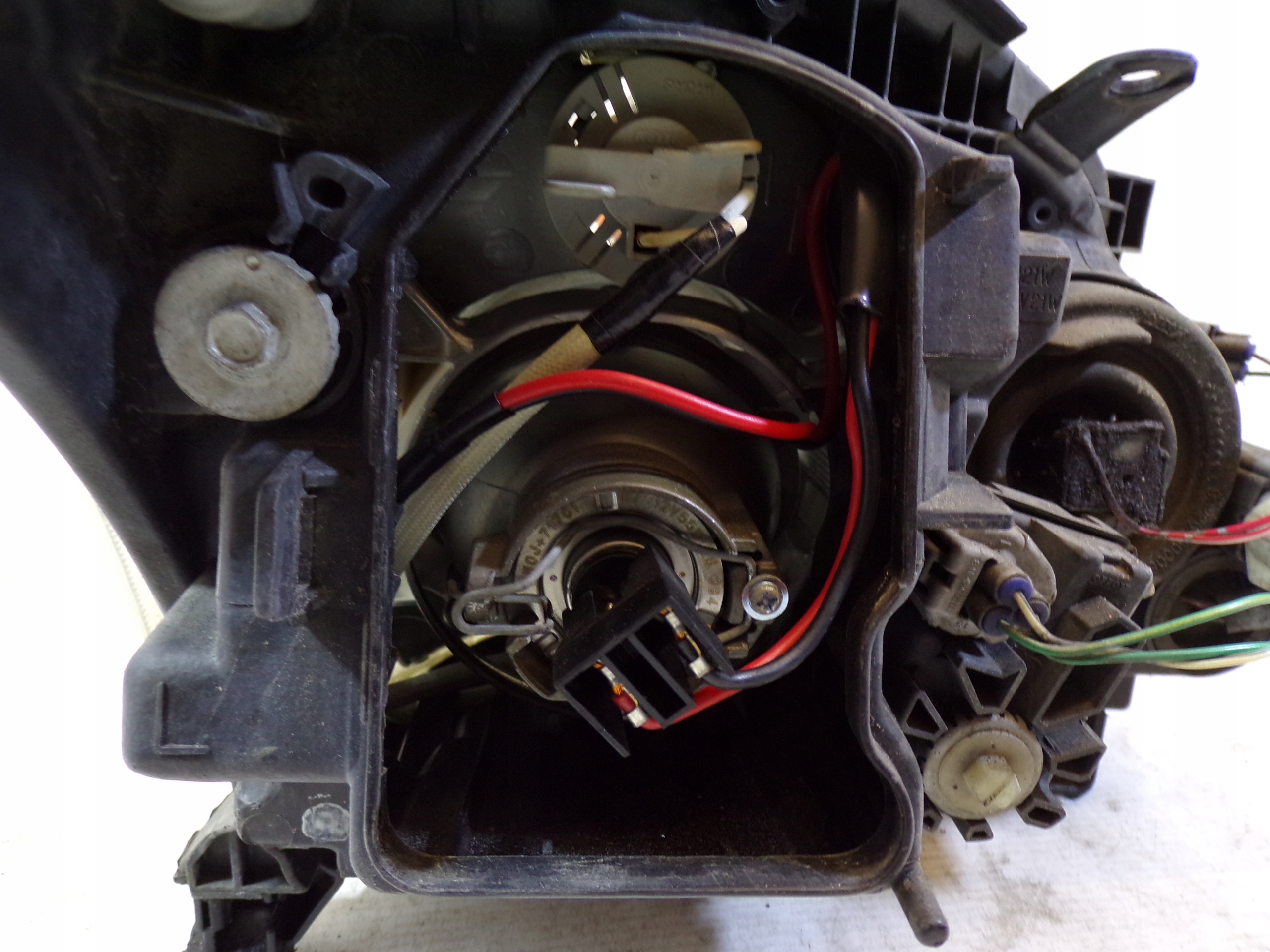 light front front left TOYOTA AVENSIS T25 (2) (K)