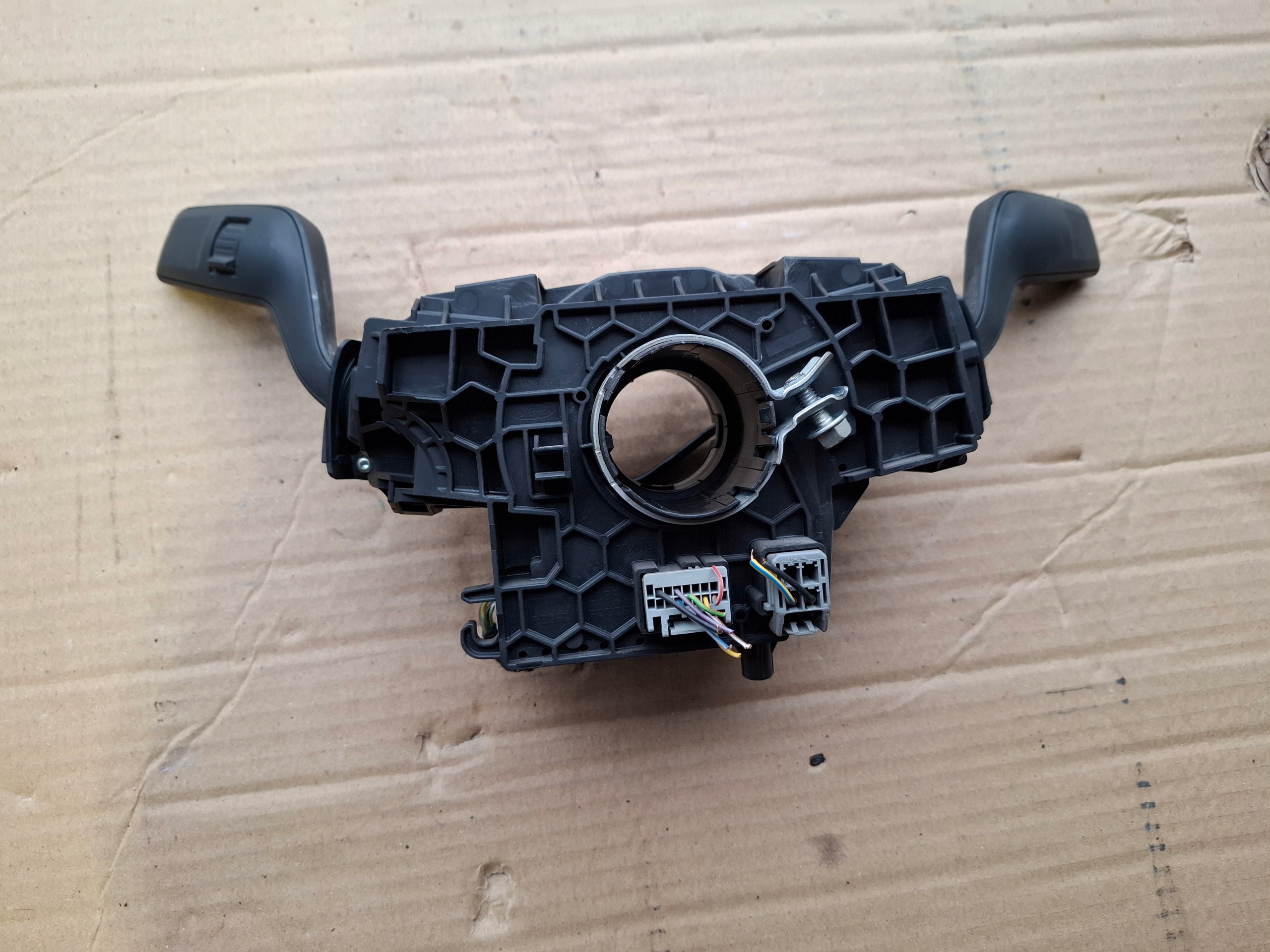 FORD ECOSPORT II MK2 19r steering wheel levers and controls ring control