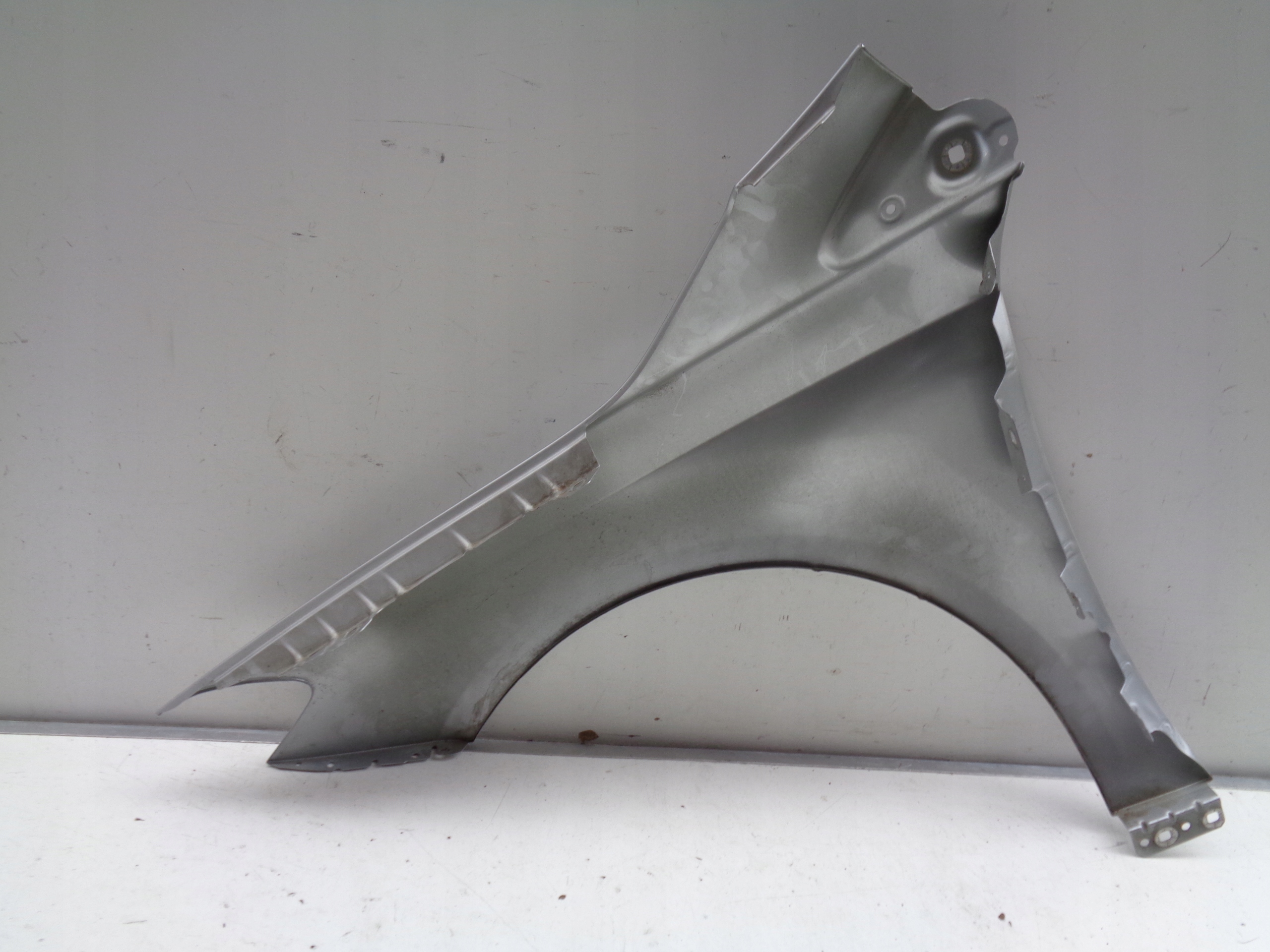 fender right front MERCEDES B-KLASA W246 11- NR 37495