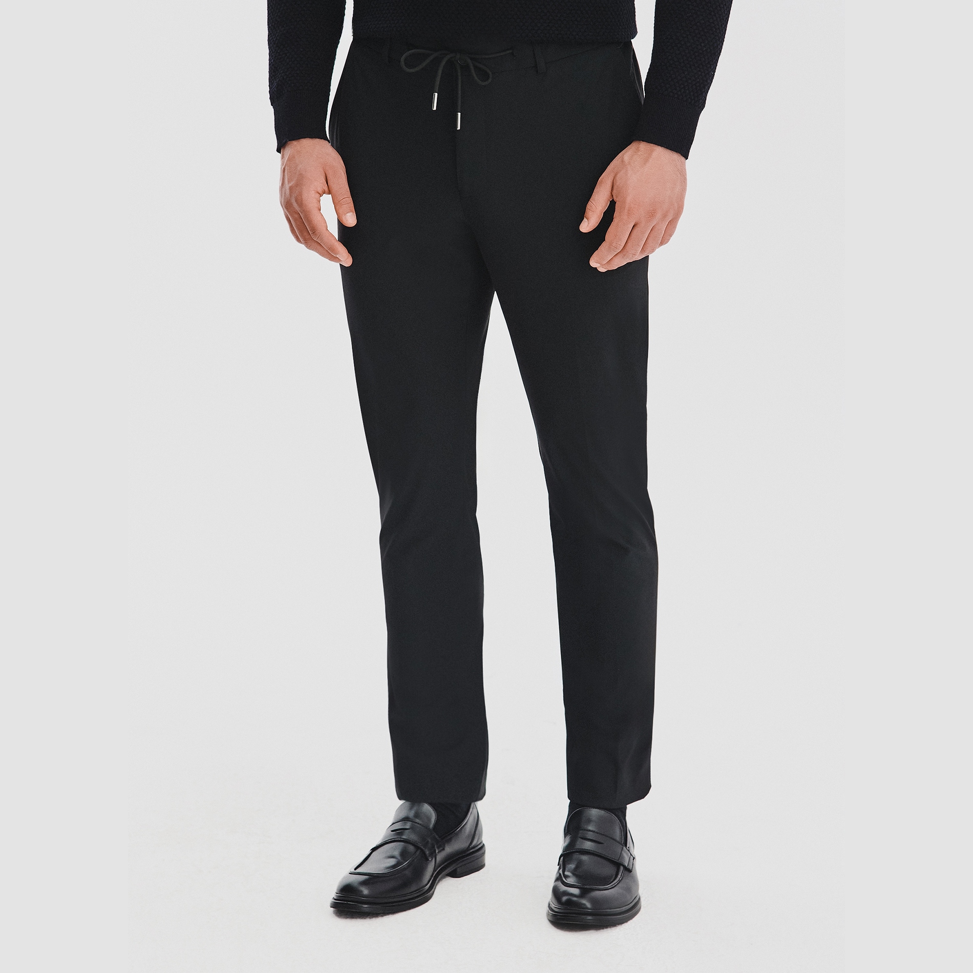 Černé ležérní kalhoty s regulací v pase Pako Lorente vel