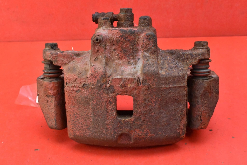 caliper brake right front MITSUBISHI ECLIPSE 4 IV 4G 3.8 V6 265 KM 06-09