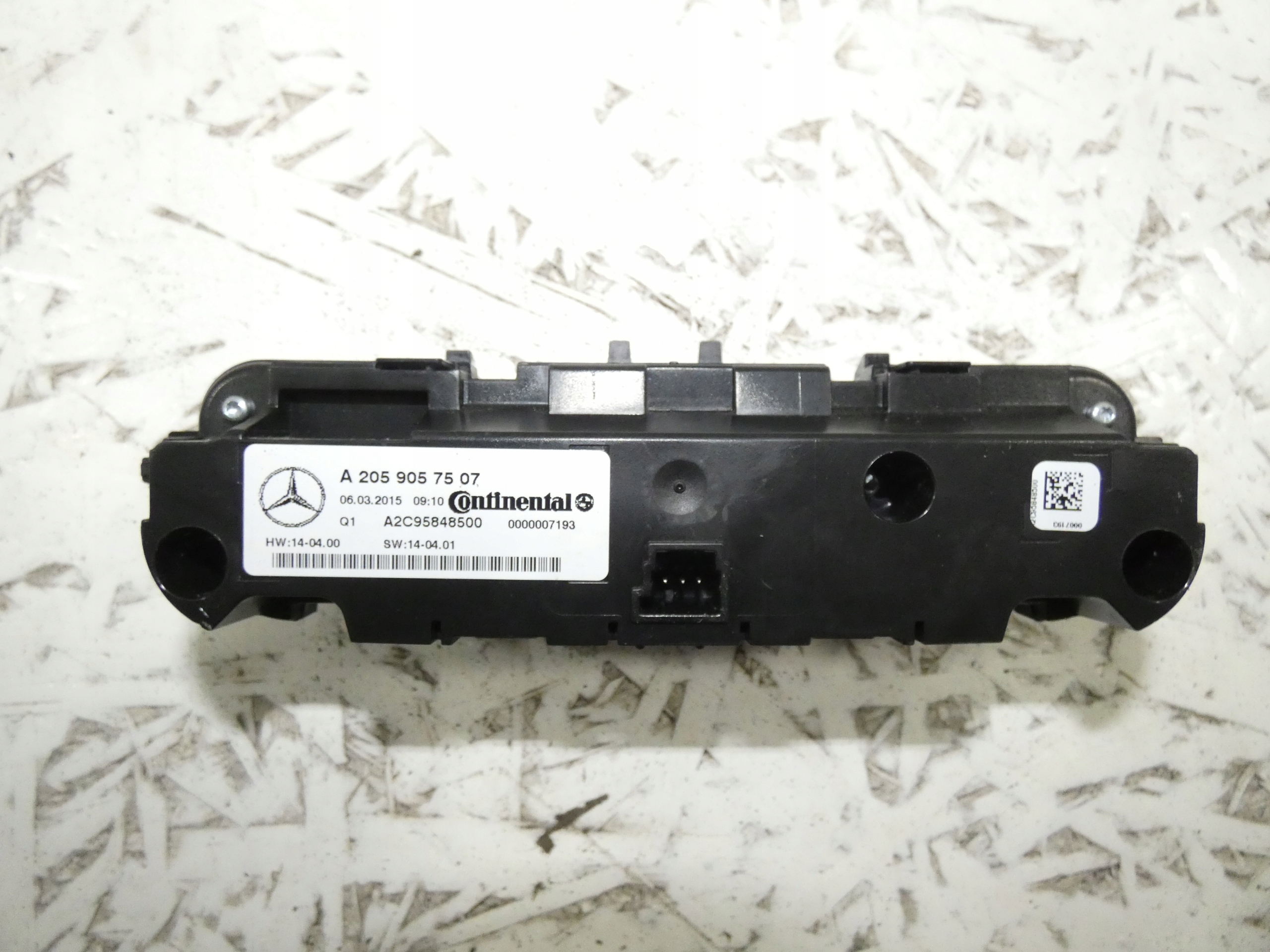 Mercedes C Klasa W205 Unite commande clima
