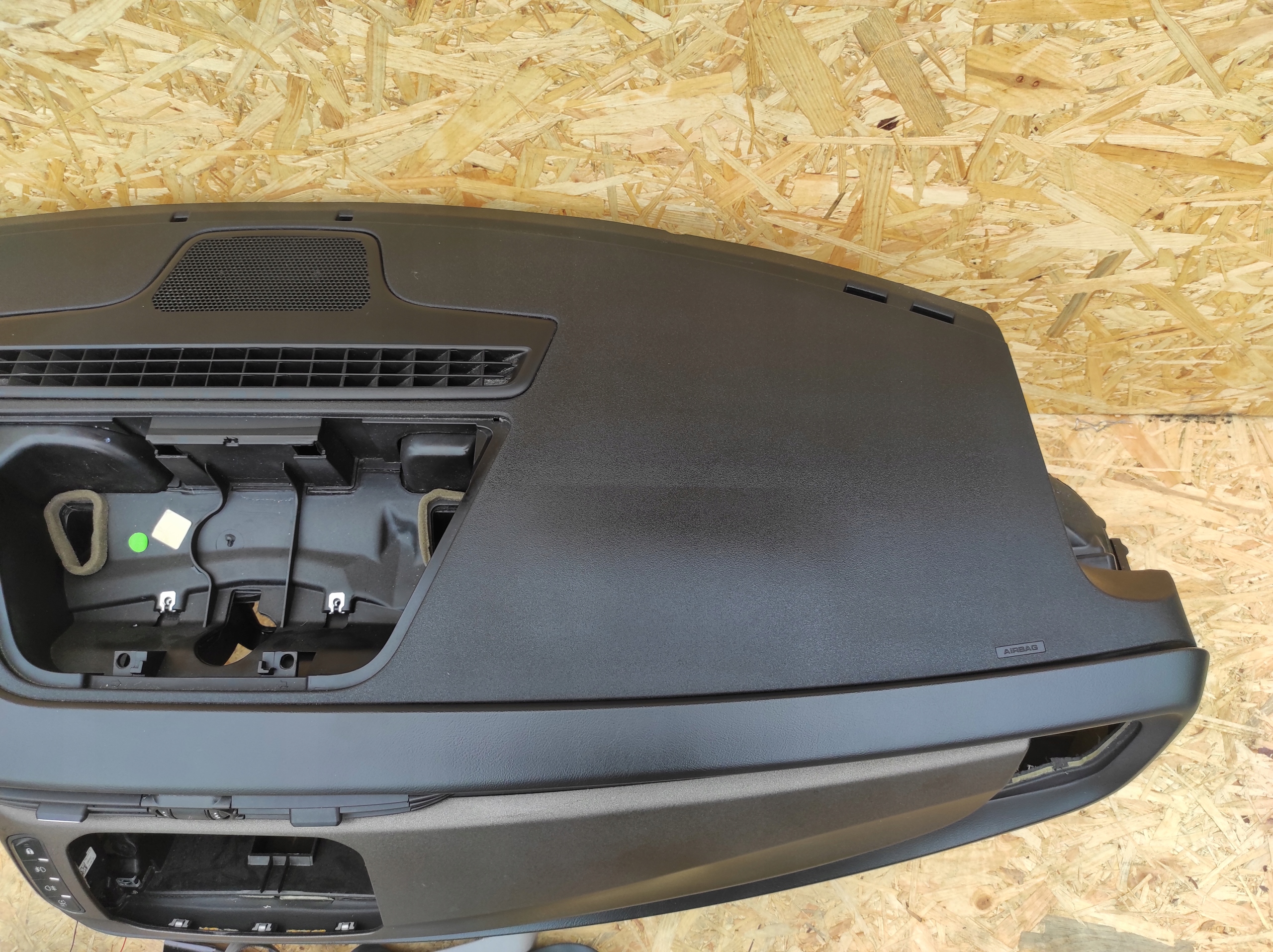 торпеда консоль ALFA ROMEO GIULIETTA РЕСТАЙЛИНГ