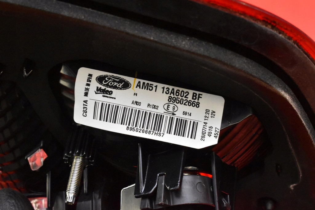 light right rear part rear AM51-13A602-BF FORD C-MAX 2 II 10-15