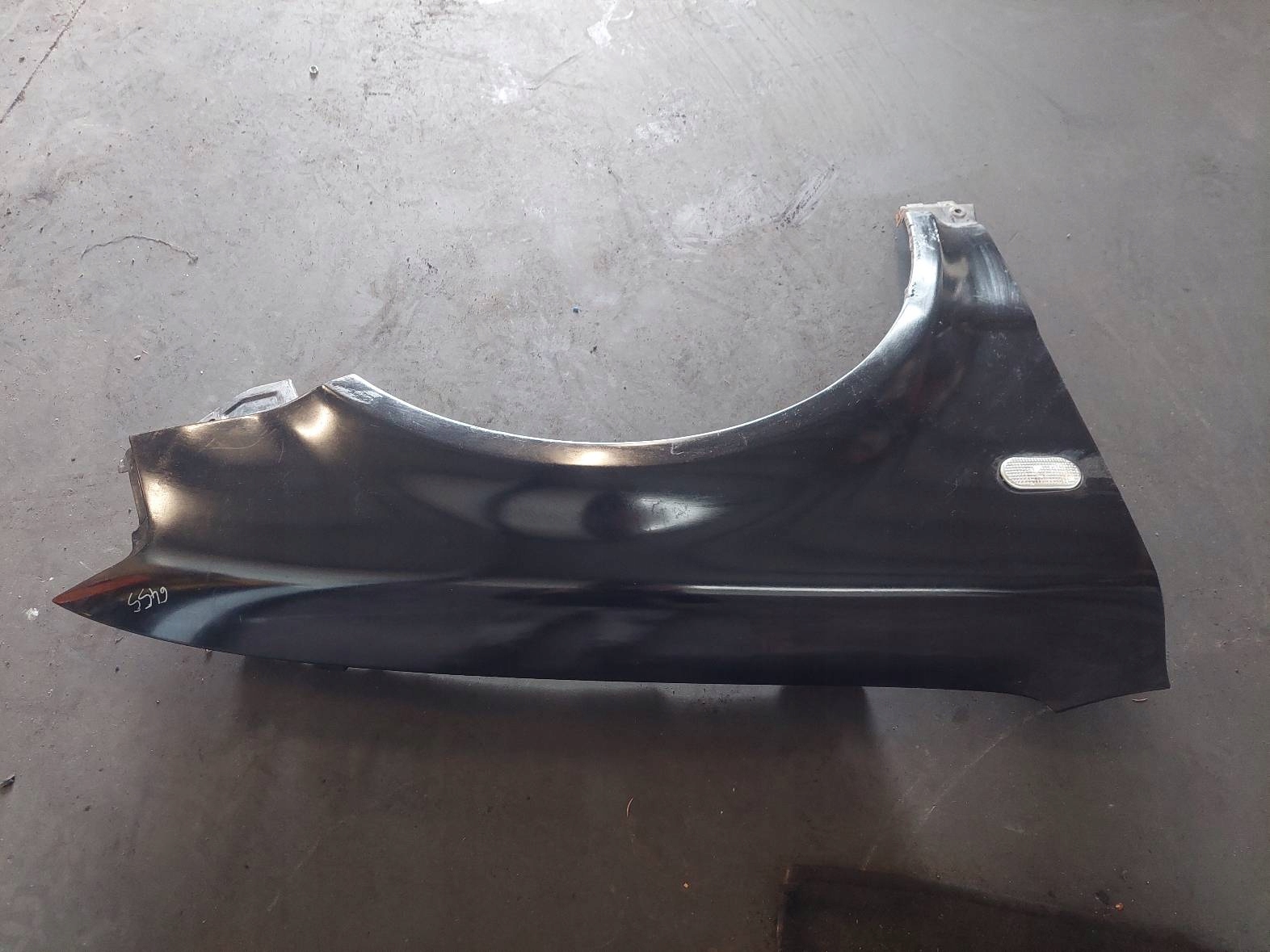 Aile Droite Avant VOLKSWAGEN PASSAT B5