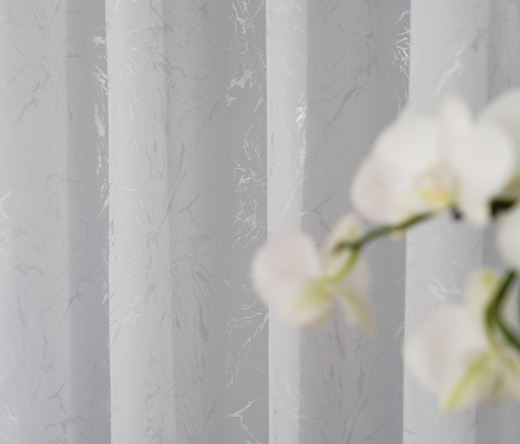 Záclona do obývacího pokoje připravená pro každý rozměr tunelu žabky 300x260