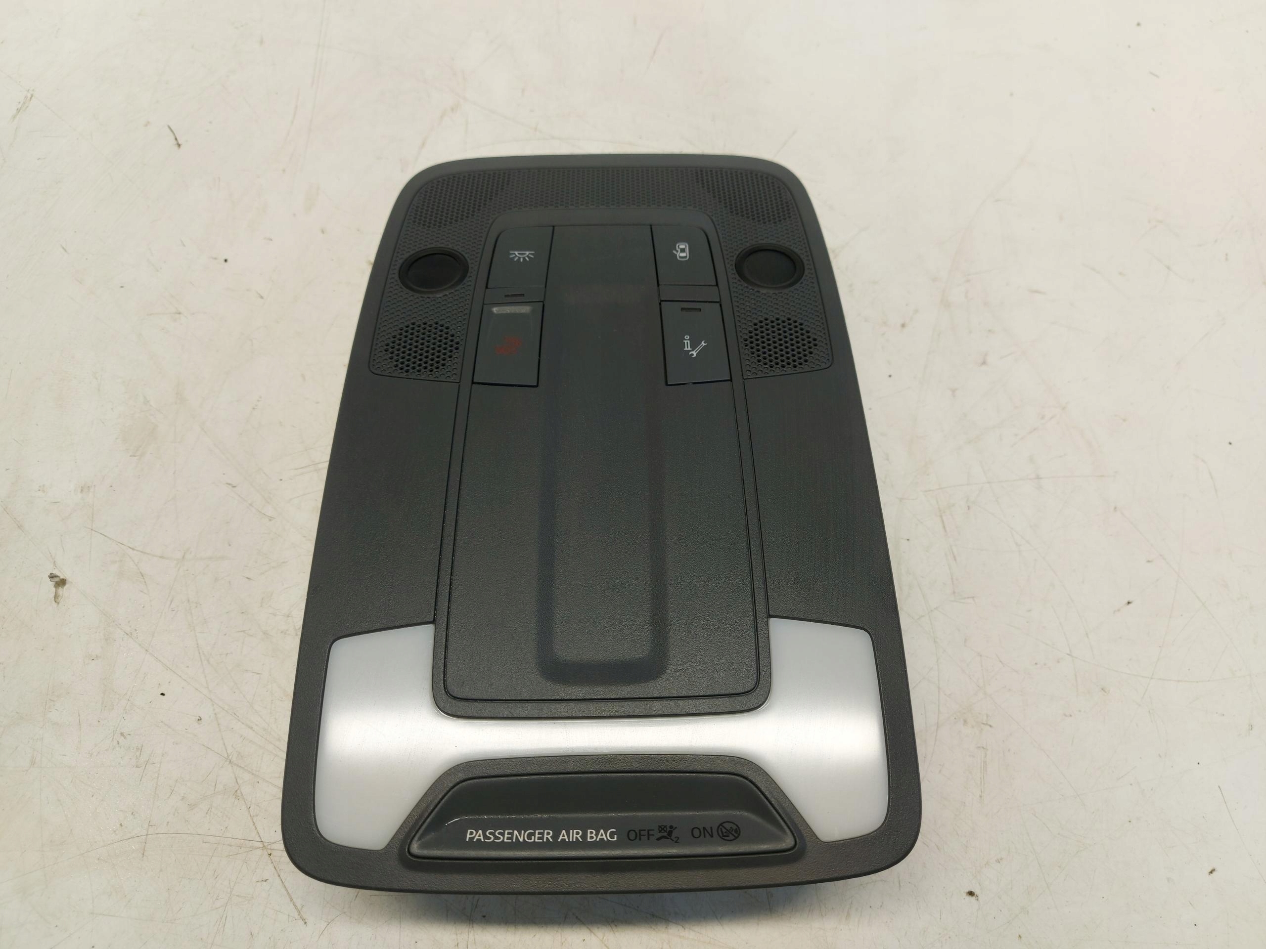 Audi A3 8Y4 HB 5D FANALE CIELO INTERNO 5Q0951177A