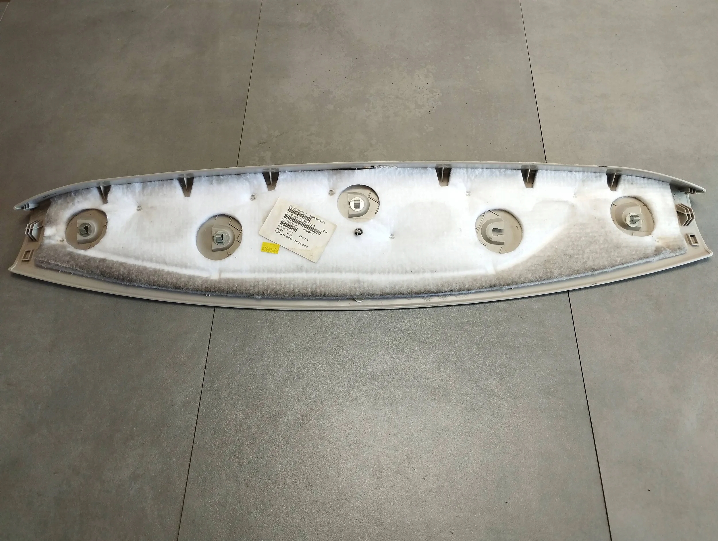 Mercedes ML W164 Blende Abdeckung heckklappe A1647400370